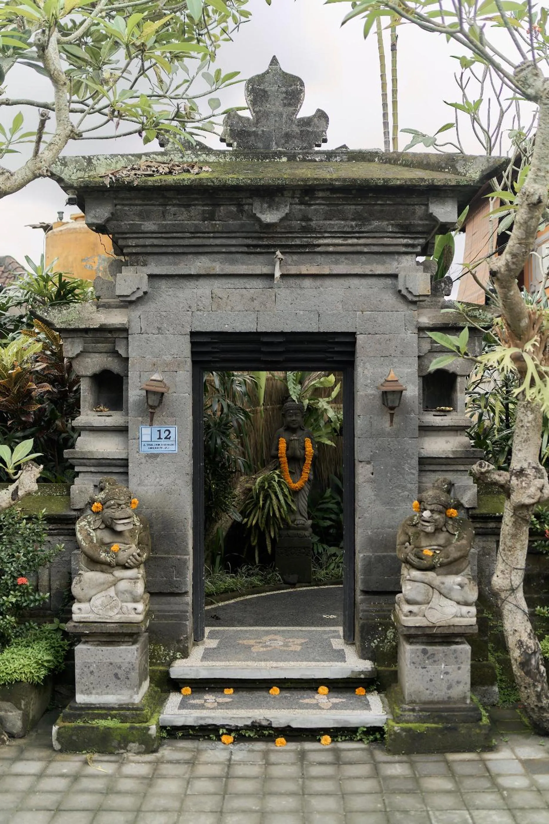 Sama's Cottages and Villas