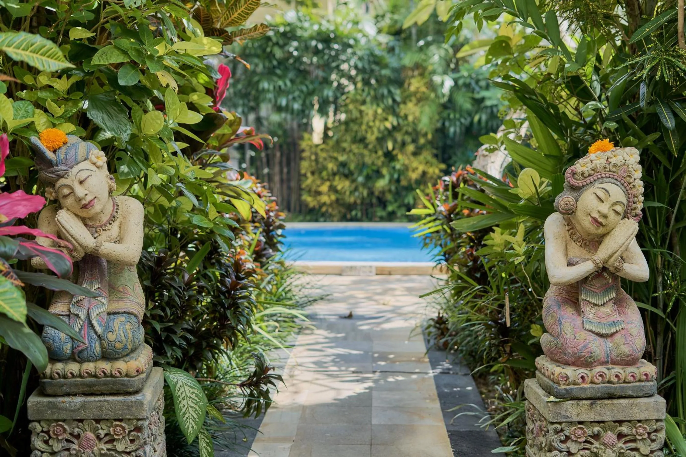 Sama's Cottages and Villas