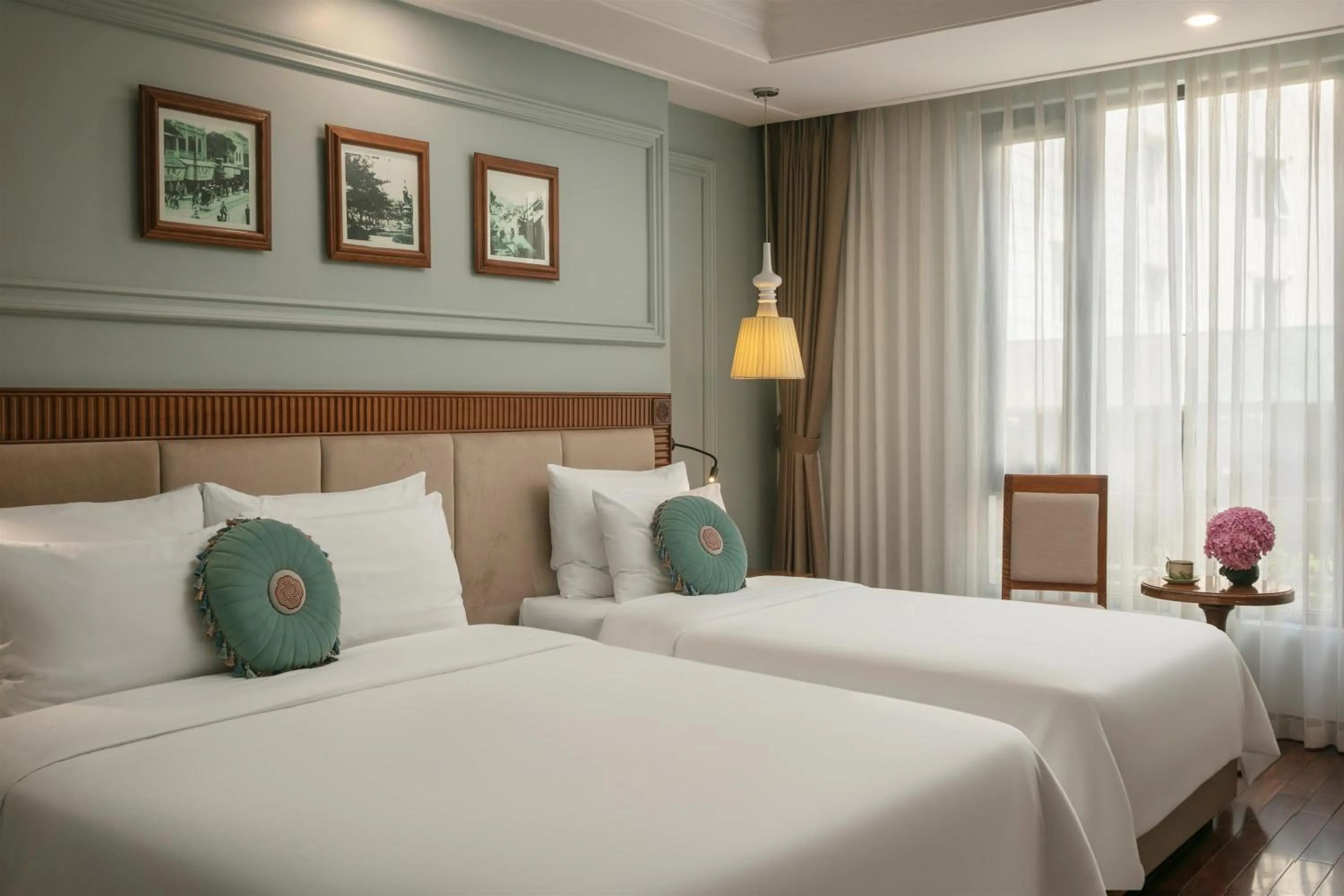 Bed in Hanoi Pearl Hotel