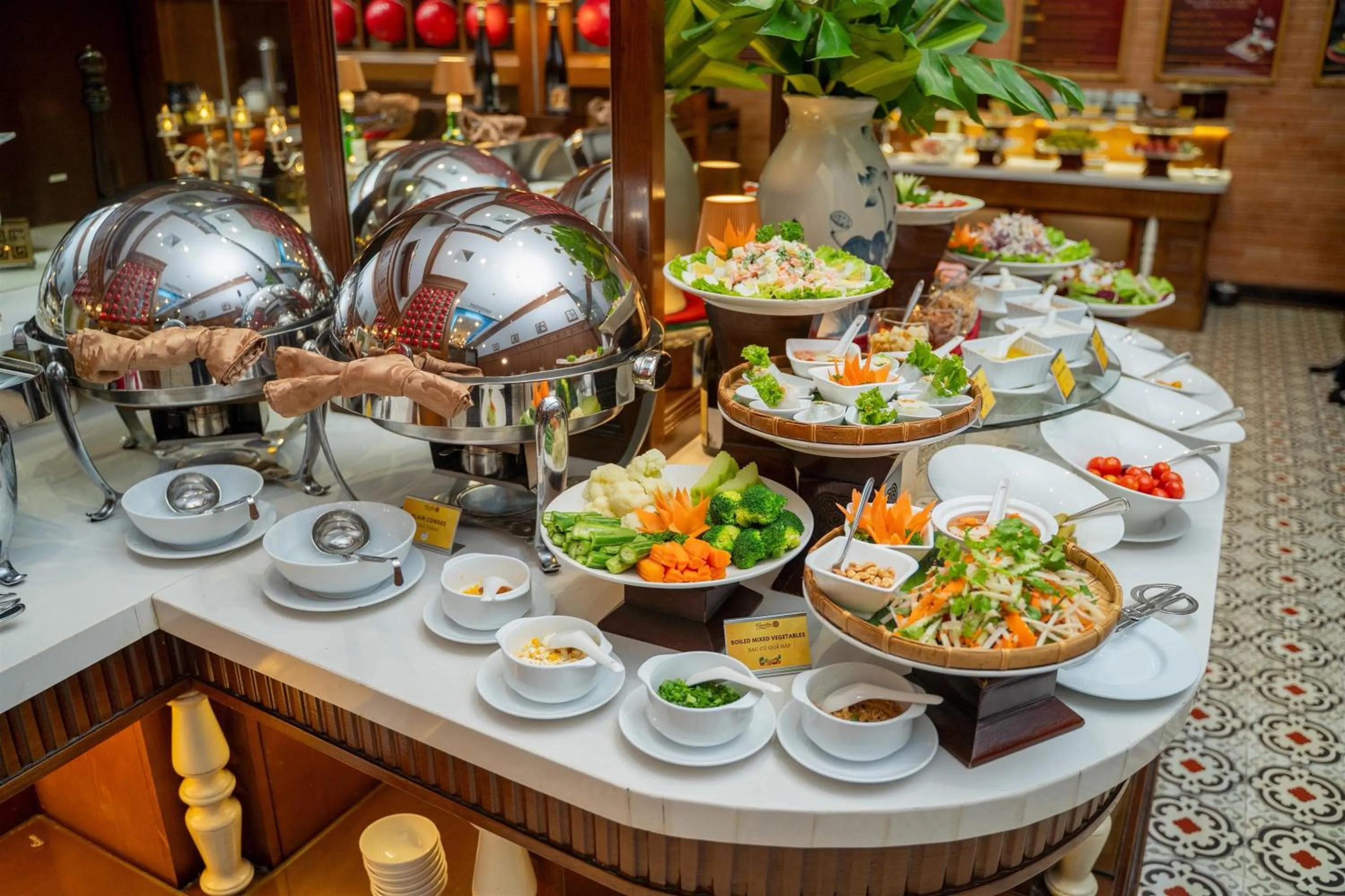 Buffet breakfast in Hanoi Pearl Hotel