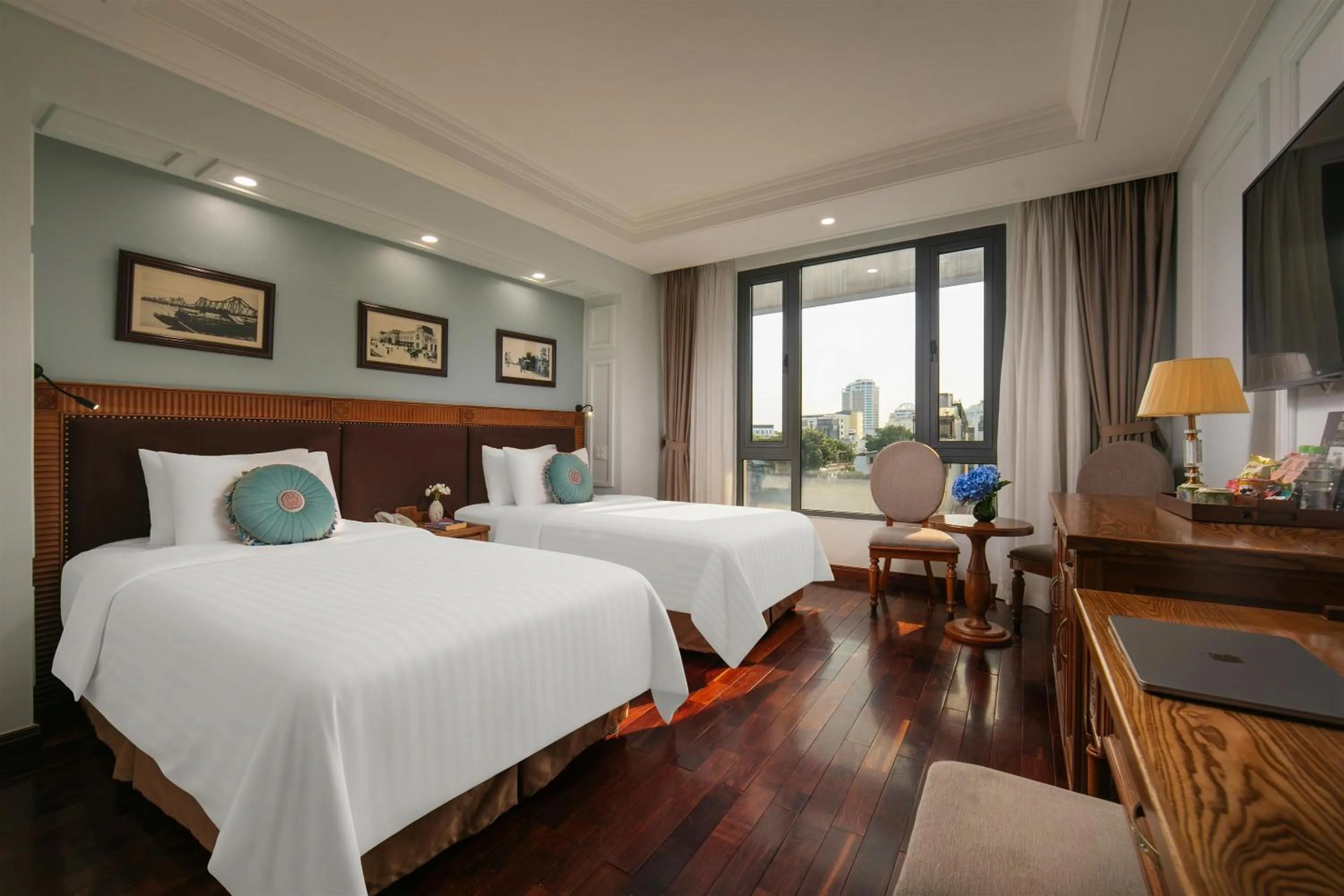 Bedroom, Bed in Hanoi Pearl Hotel