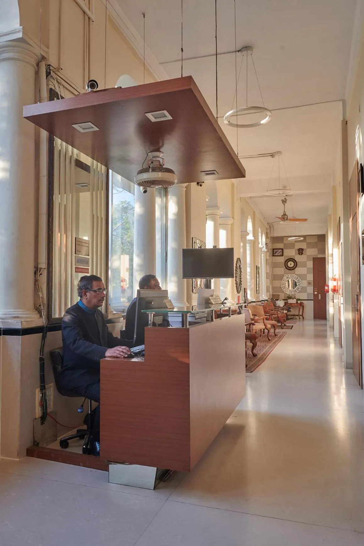 Lobby or reception in Elphinstone Hotel