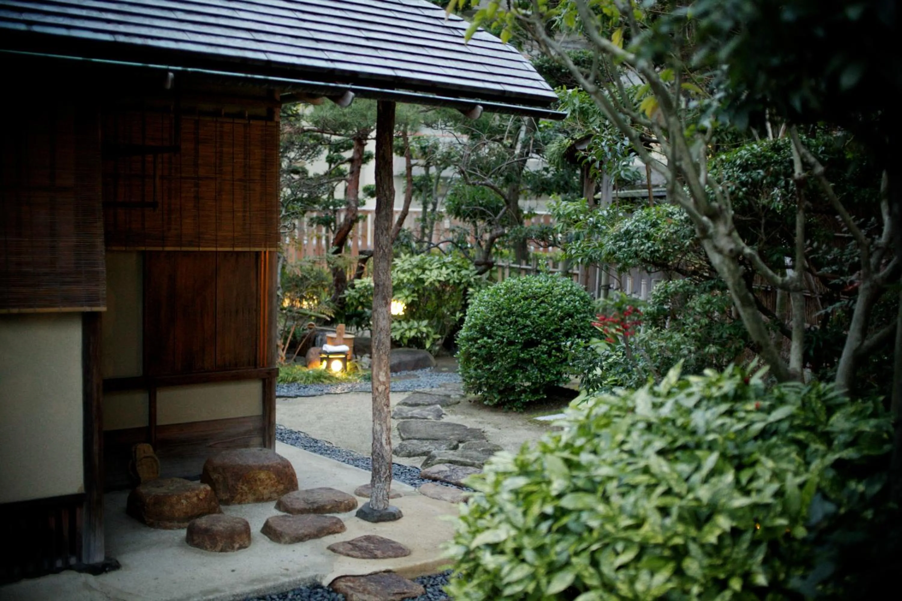 Decorative detail in Dogo Kan