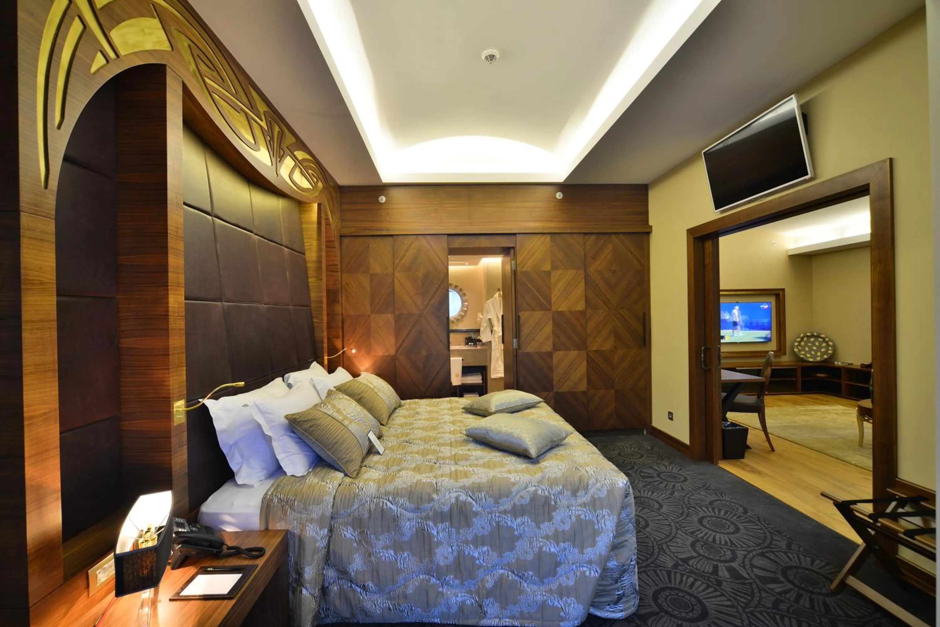 Bed in Warwick Ankara