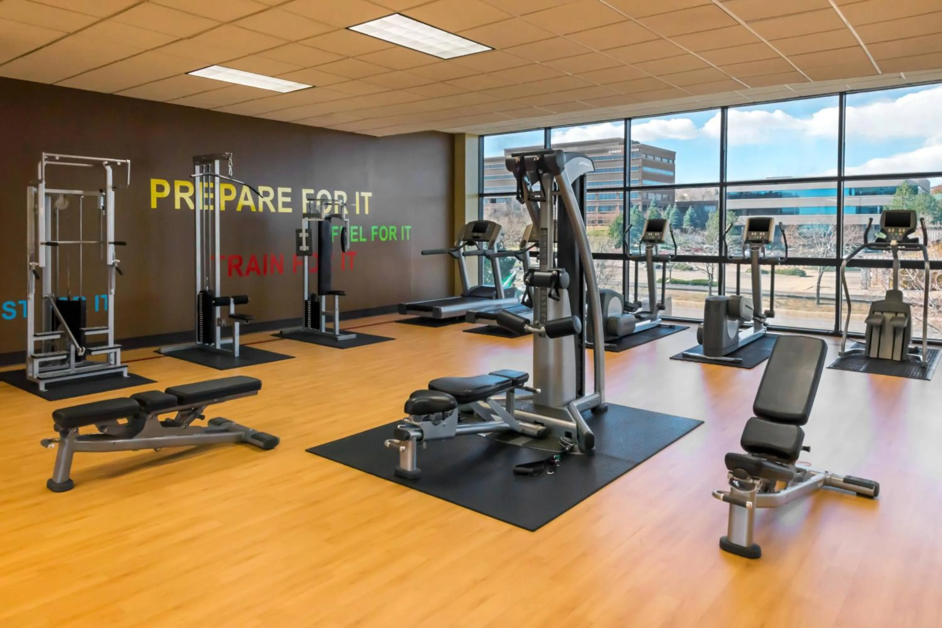 Fitness centre/facilities in Sheraton Denver West Hotel