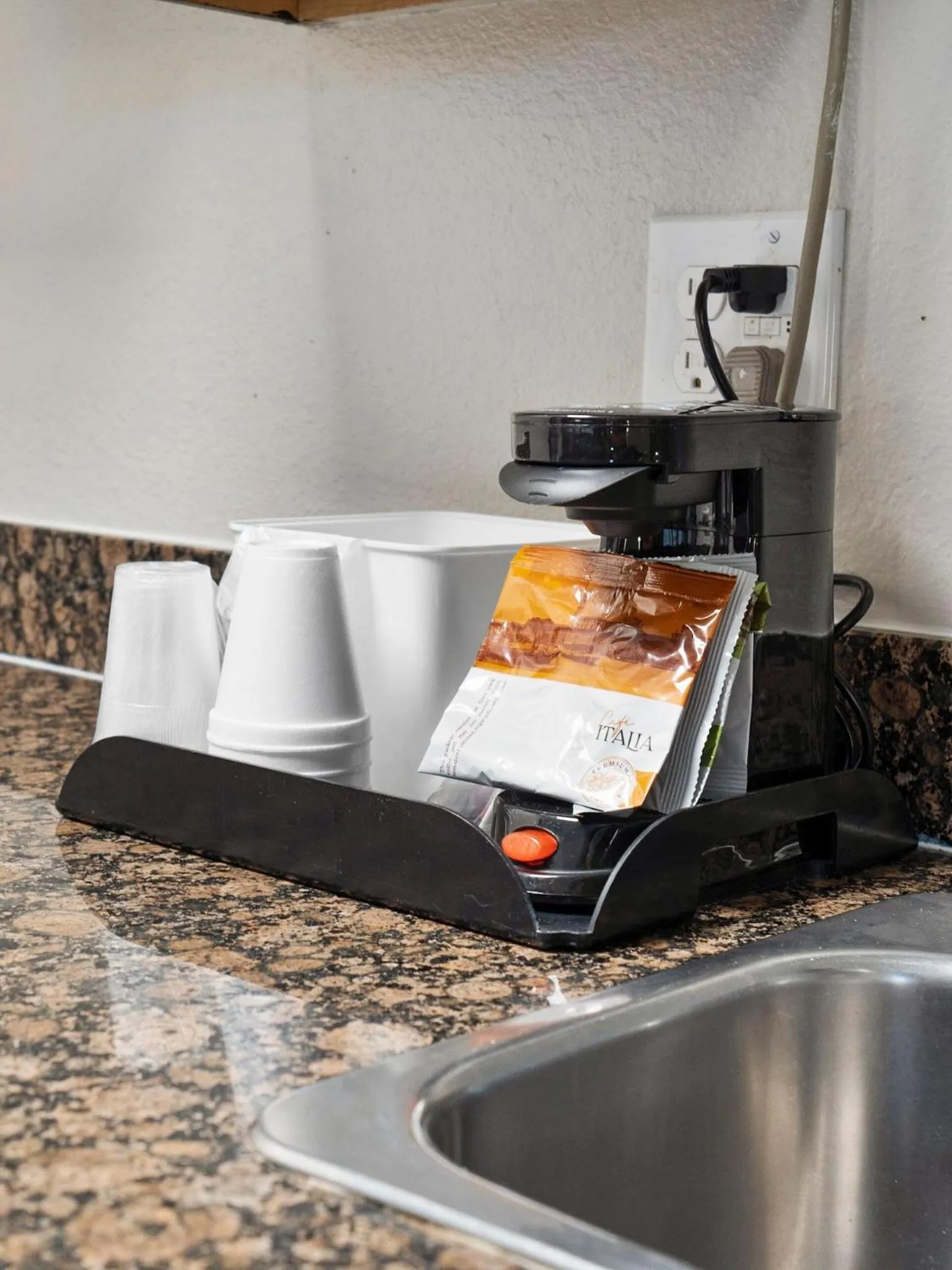 Coffee/tea facilities in Rodeo Lodge