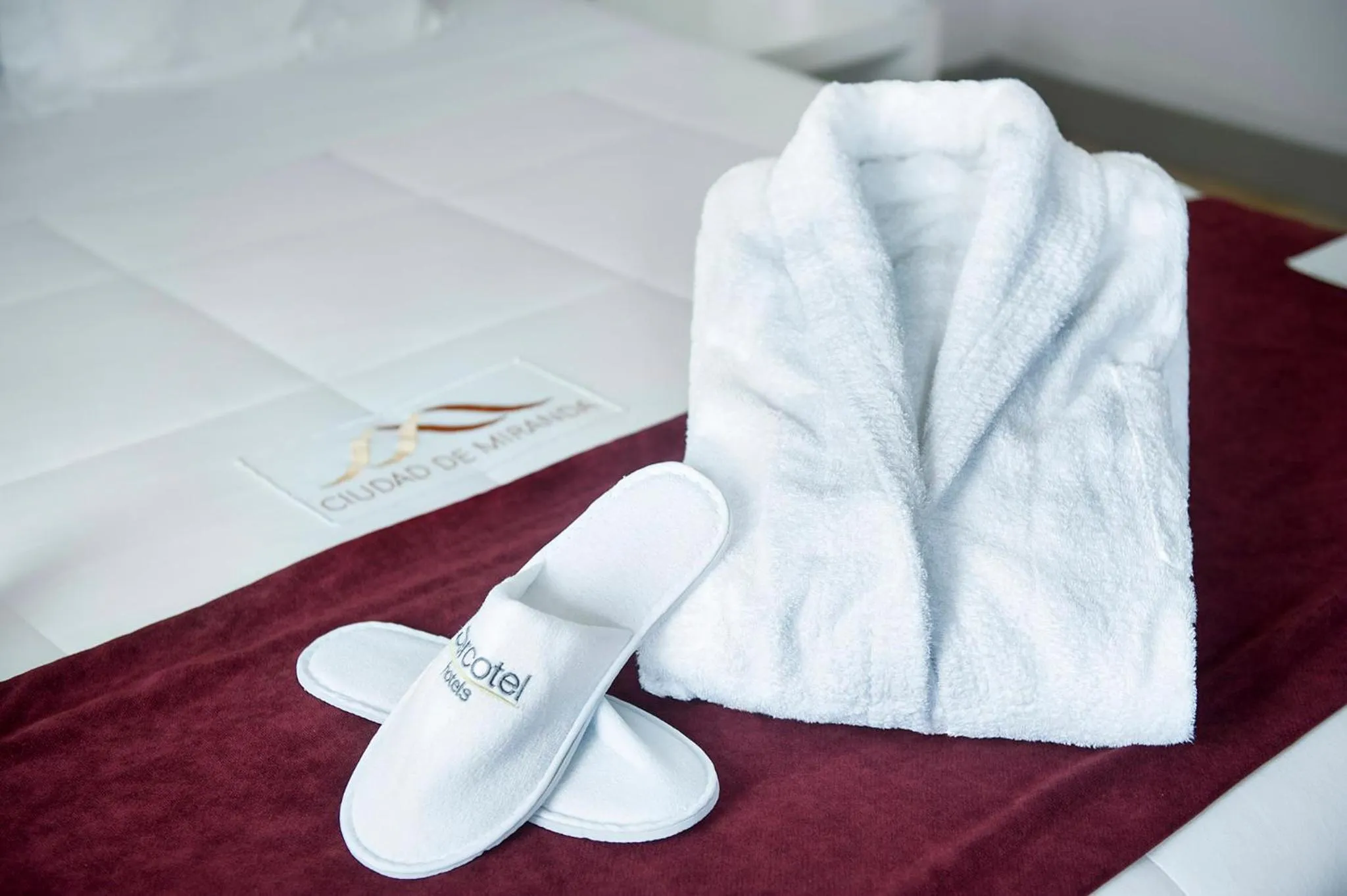 Bed in Sercotel Ciudad de Miranda