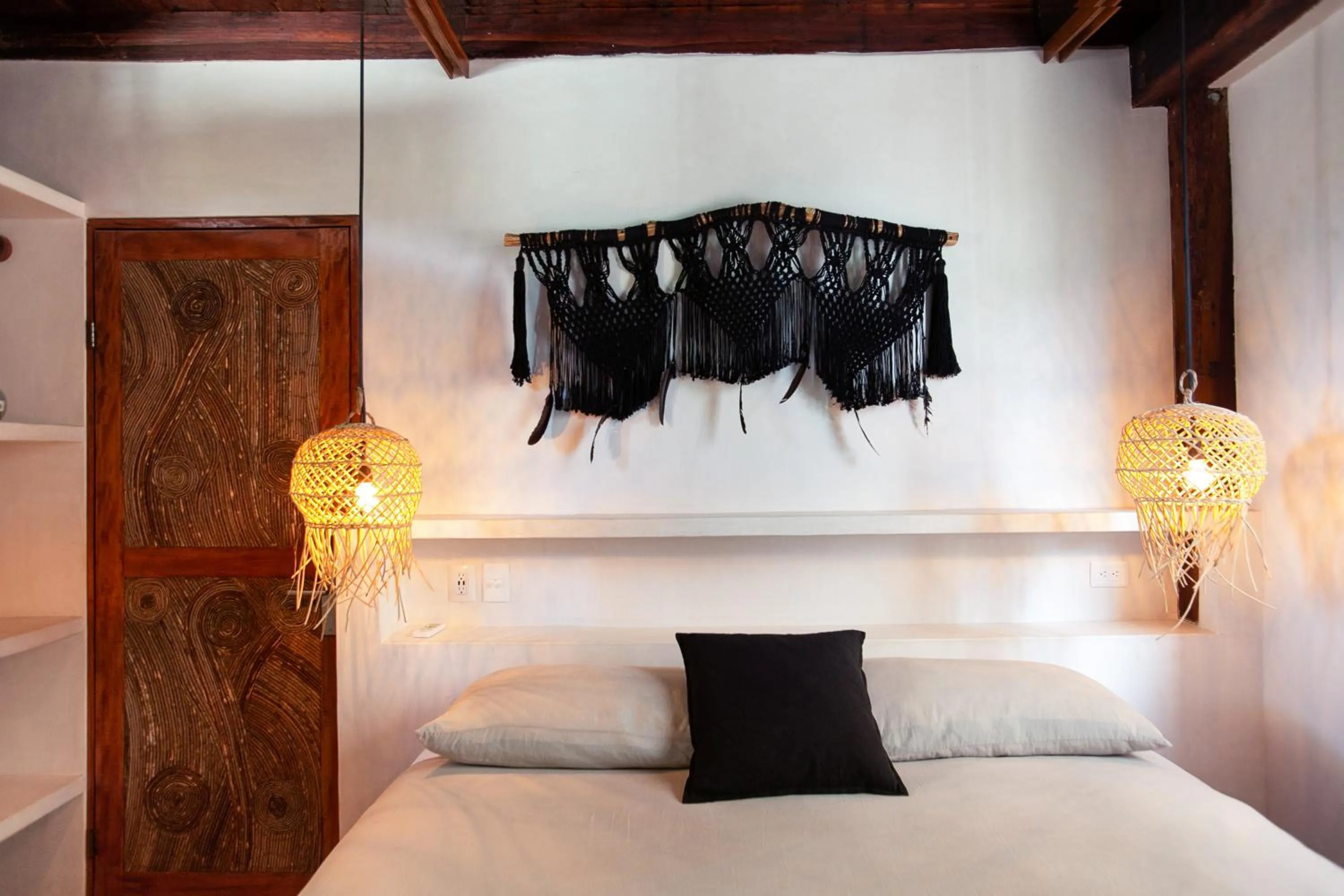 Bed in Mohave Jungle Rooms