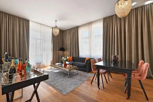 6 rooms Naschmarkt