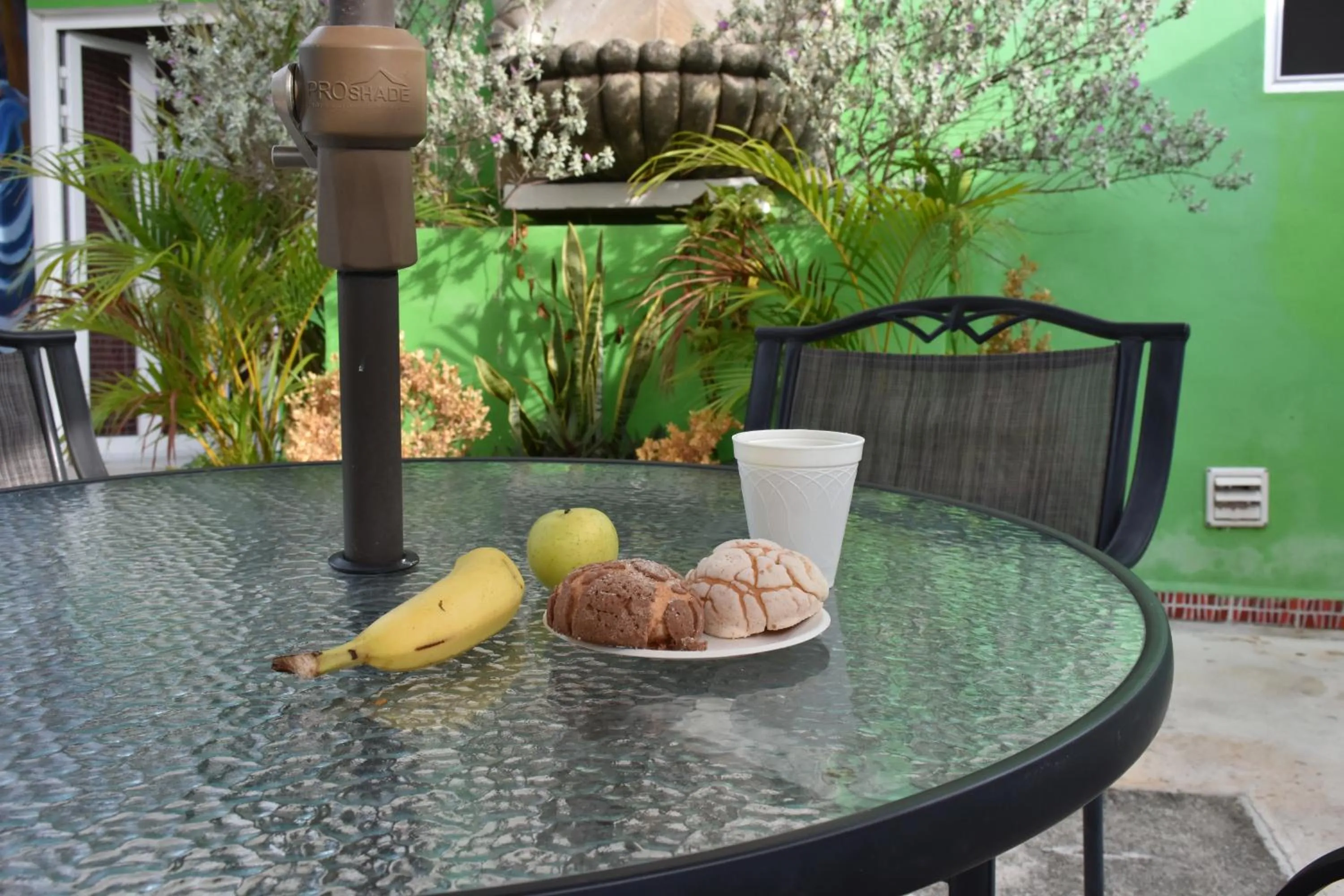 Breakfast in Villa Leo Cancún Downtown