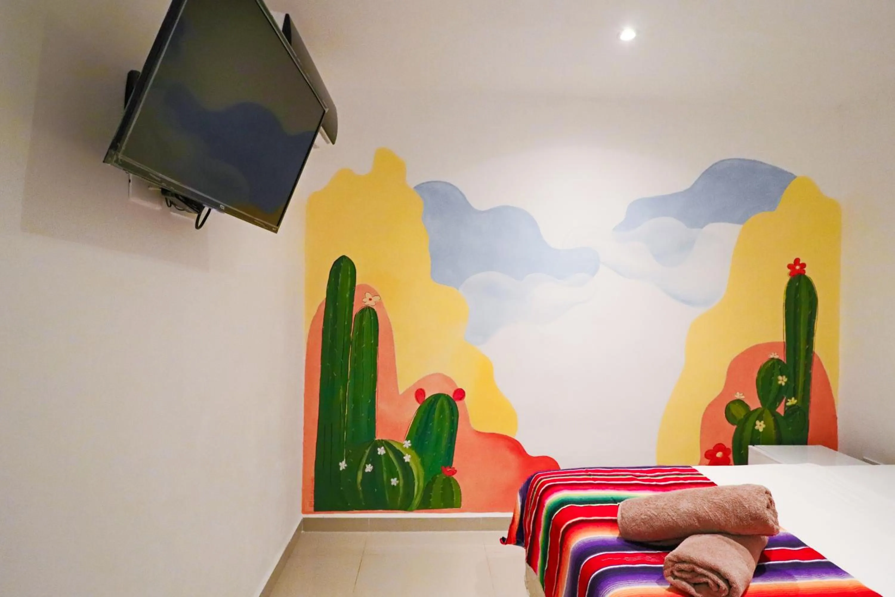 Photo of the whole room in Villa Leo Cancún Downtown