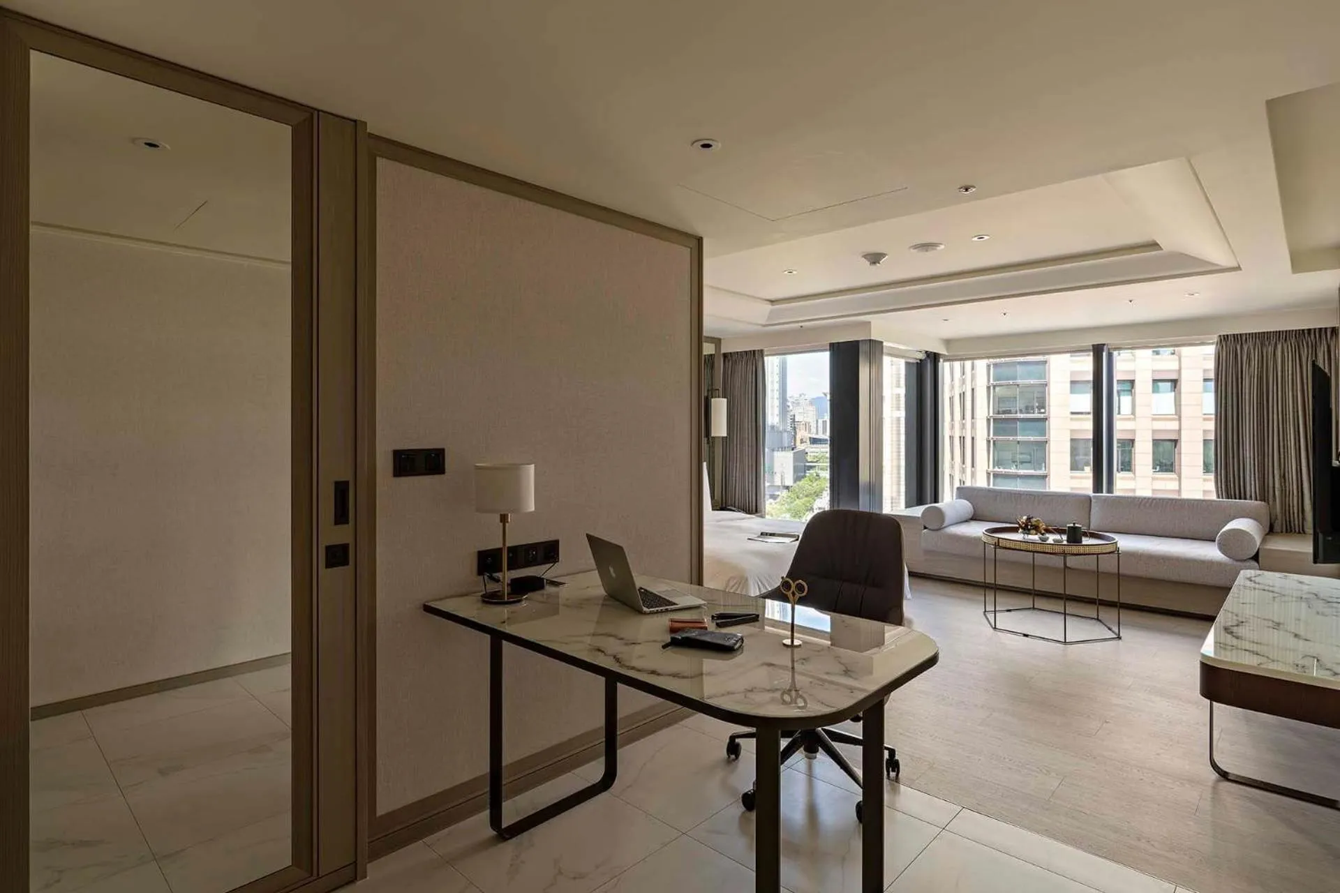 Living room in Hanns House