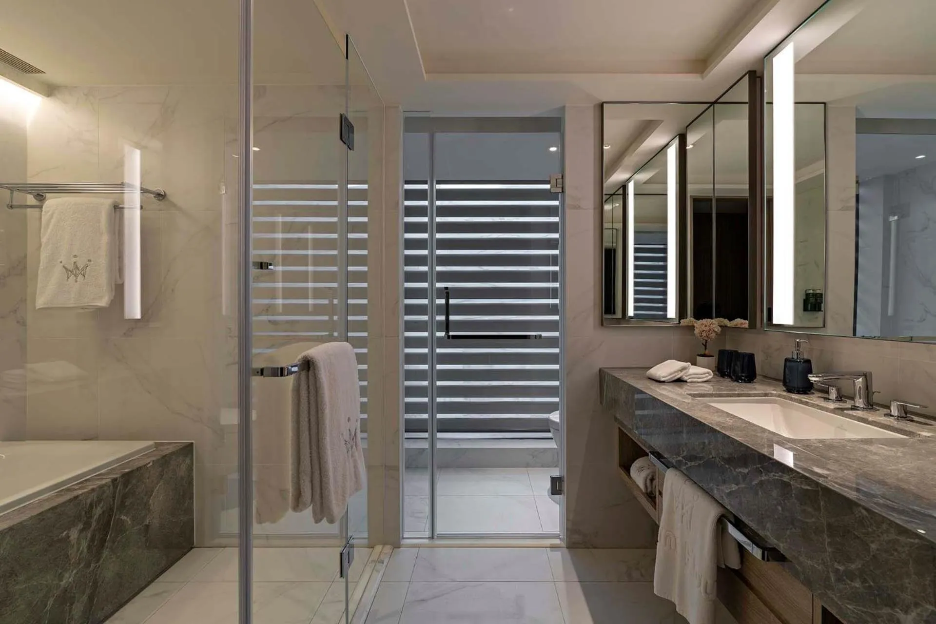 Bathroom in Hanns House