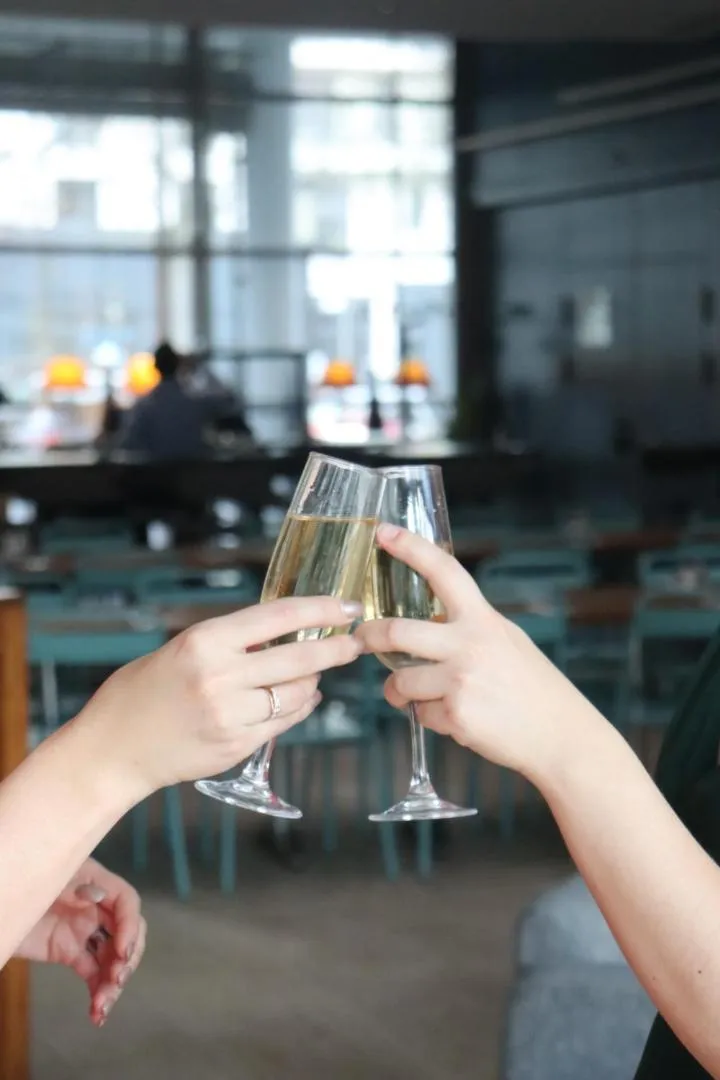 Lounge or bar in Courtyard by Marriott Paris La Defense West - Colombes