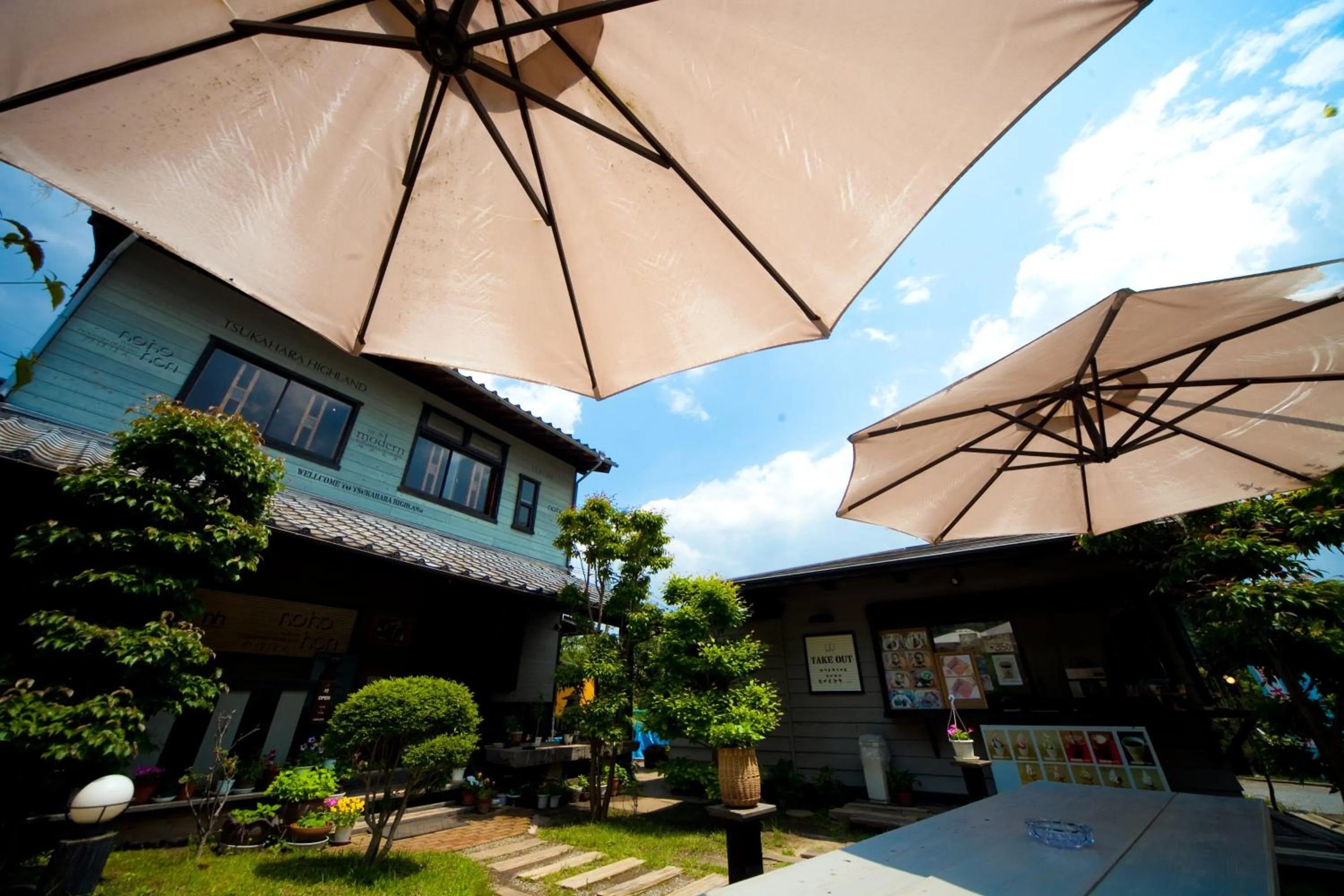 Property building in Yufuin Tsukahara Kogen Sanso Donguri
