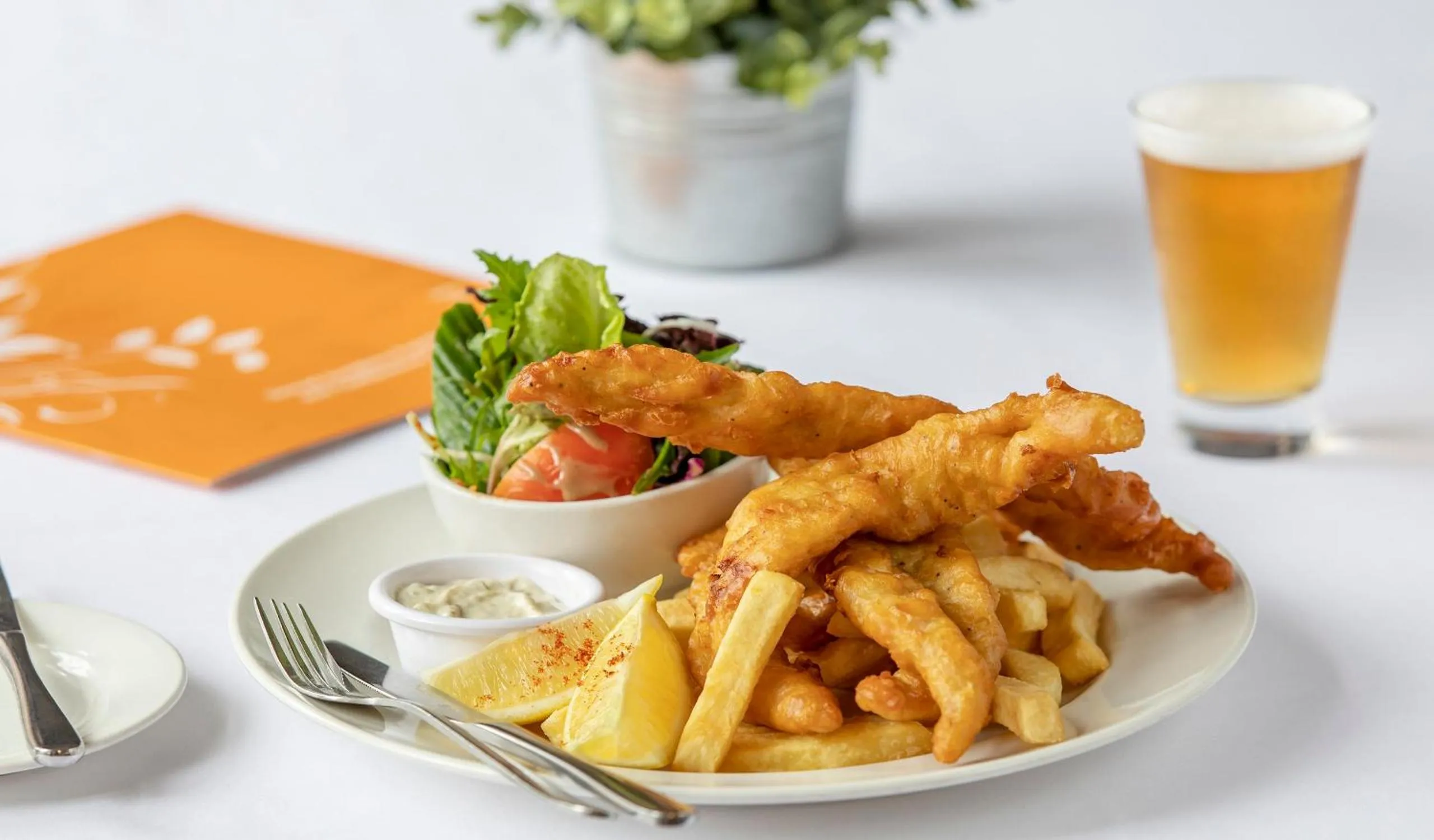 Food and drinks in Dorset Gardens Hotel