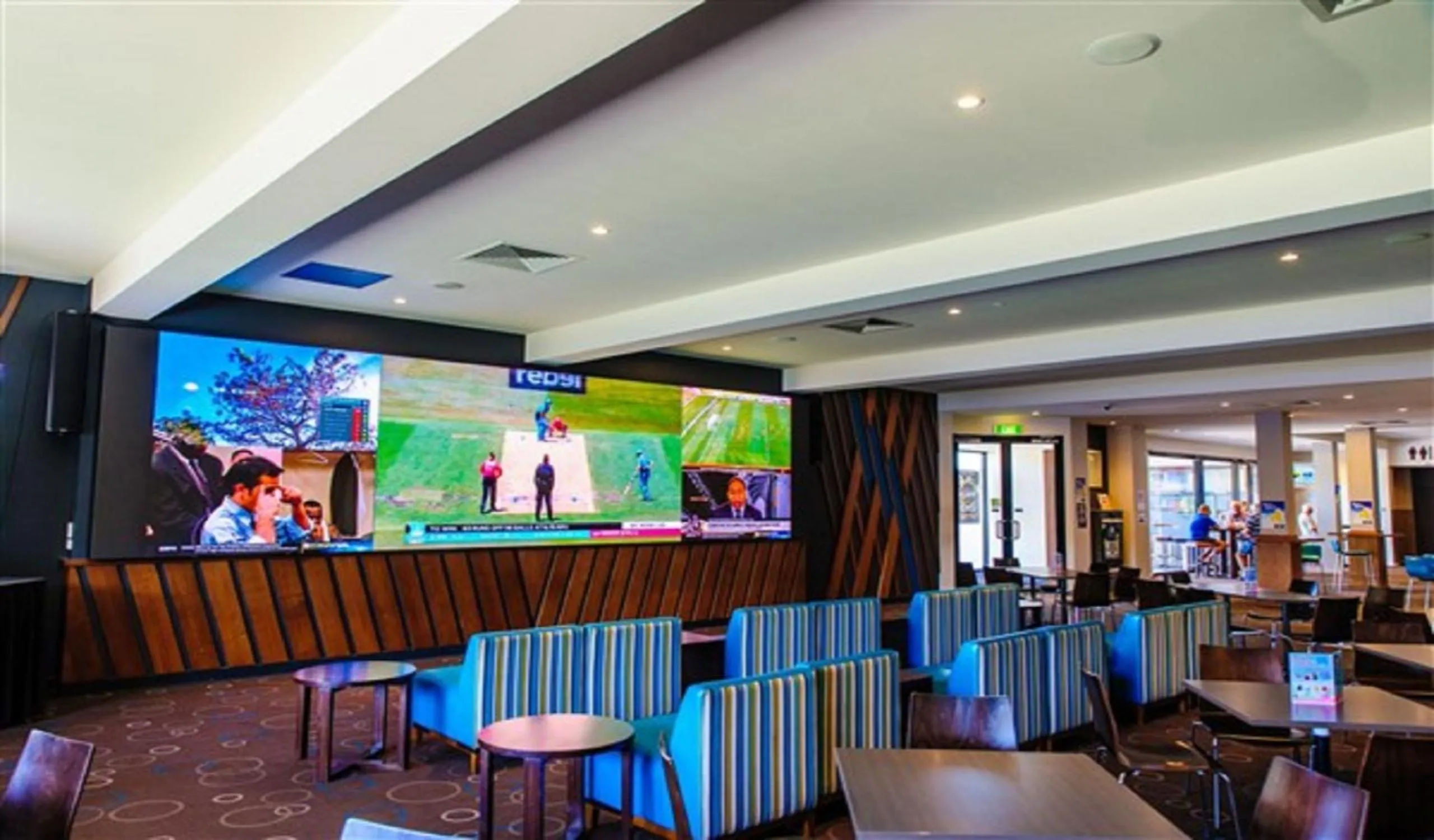 Lounge or bar in Dorset Gardens Hotel