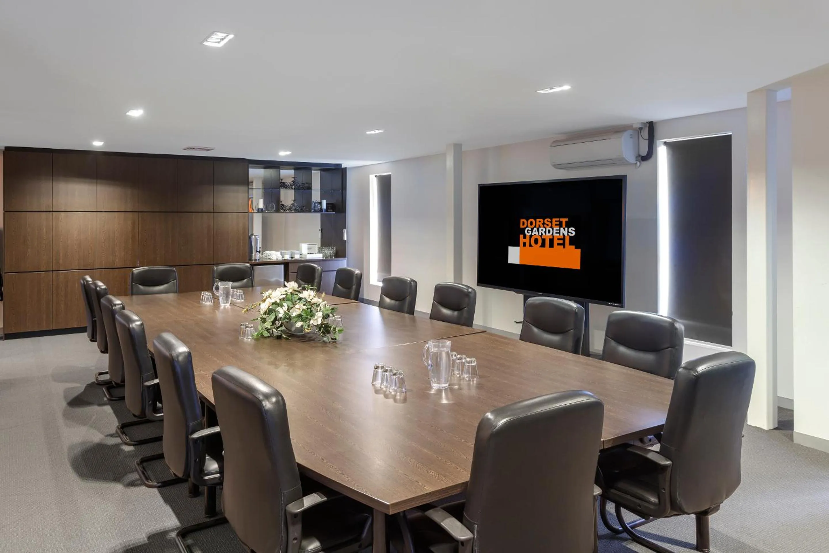 Business facilities in Dorset Gardens Hotel