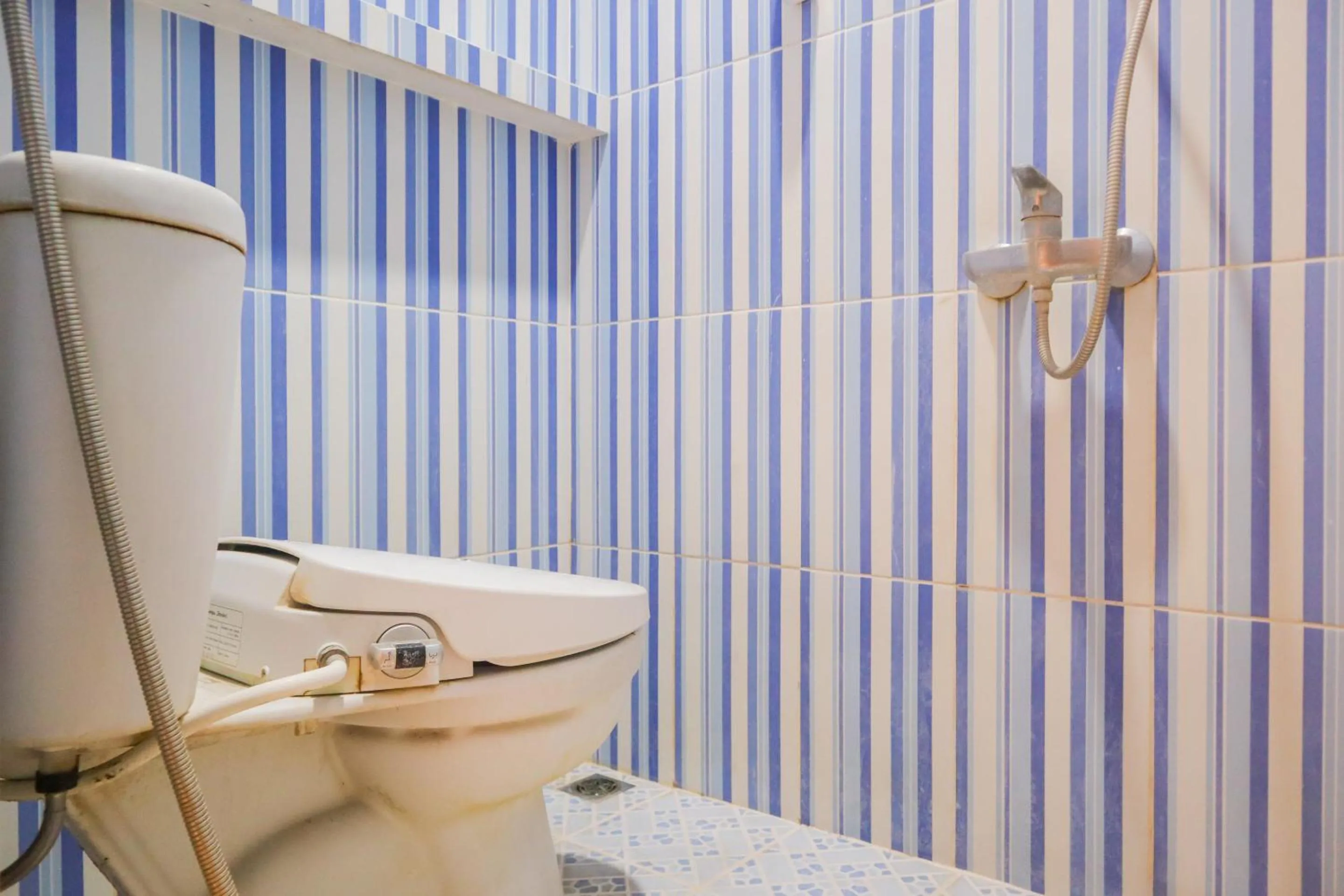 Bathroom in KoolKost Syariah @ Duri Kosambi