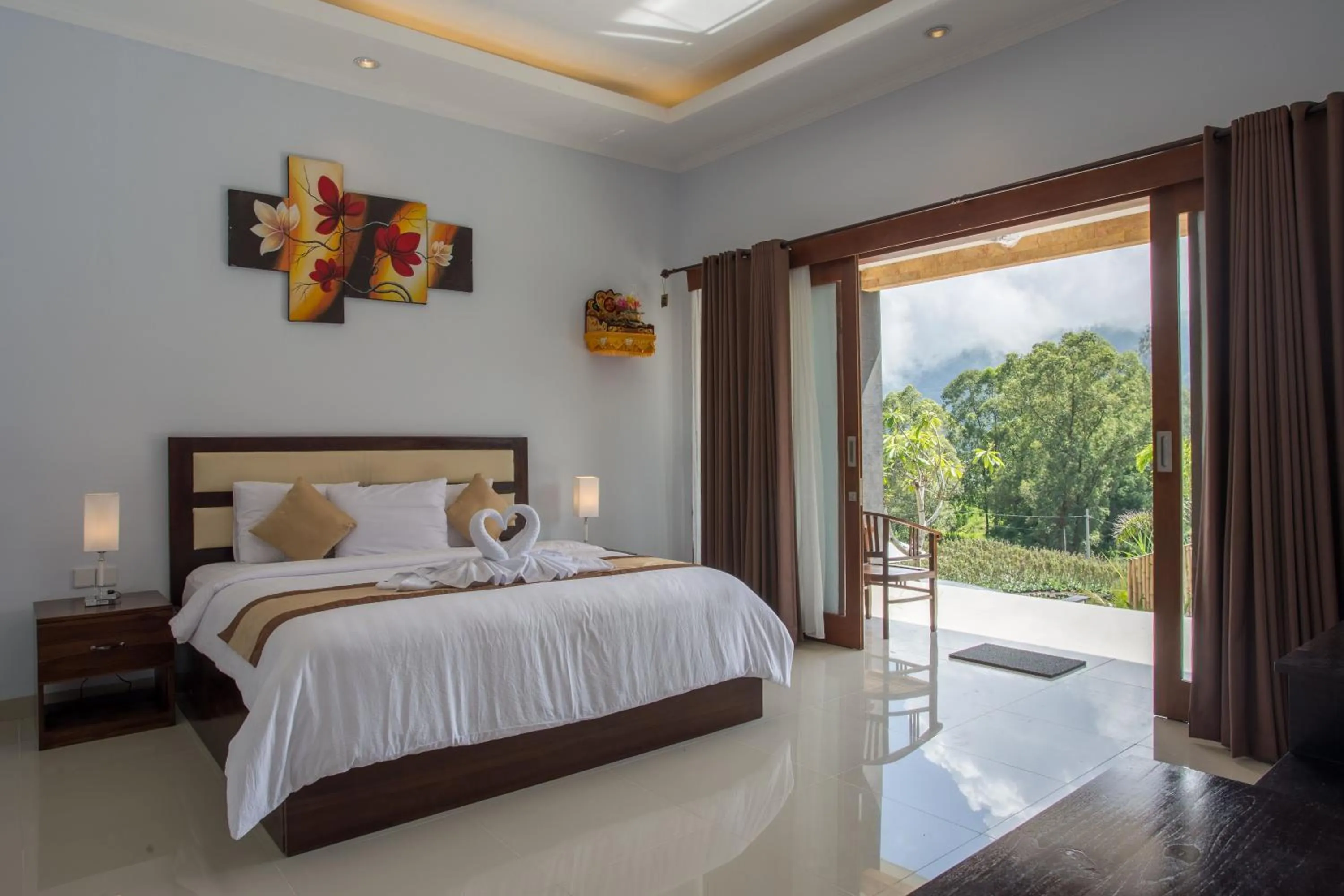 Bed in Mount Batur Villa