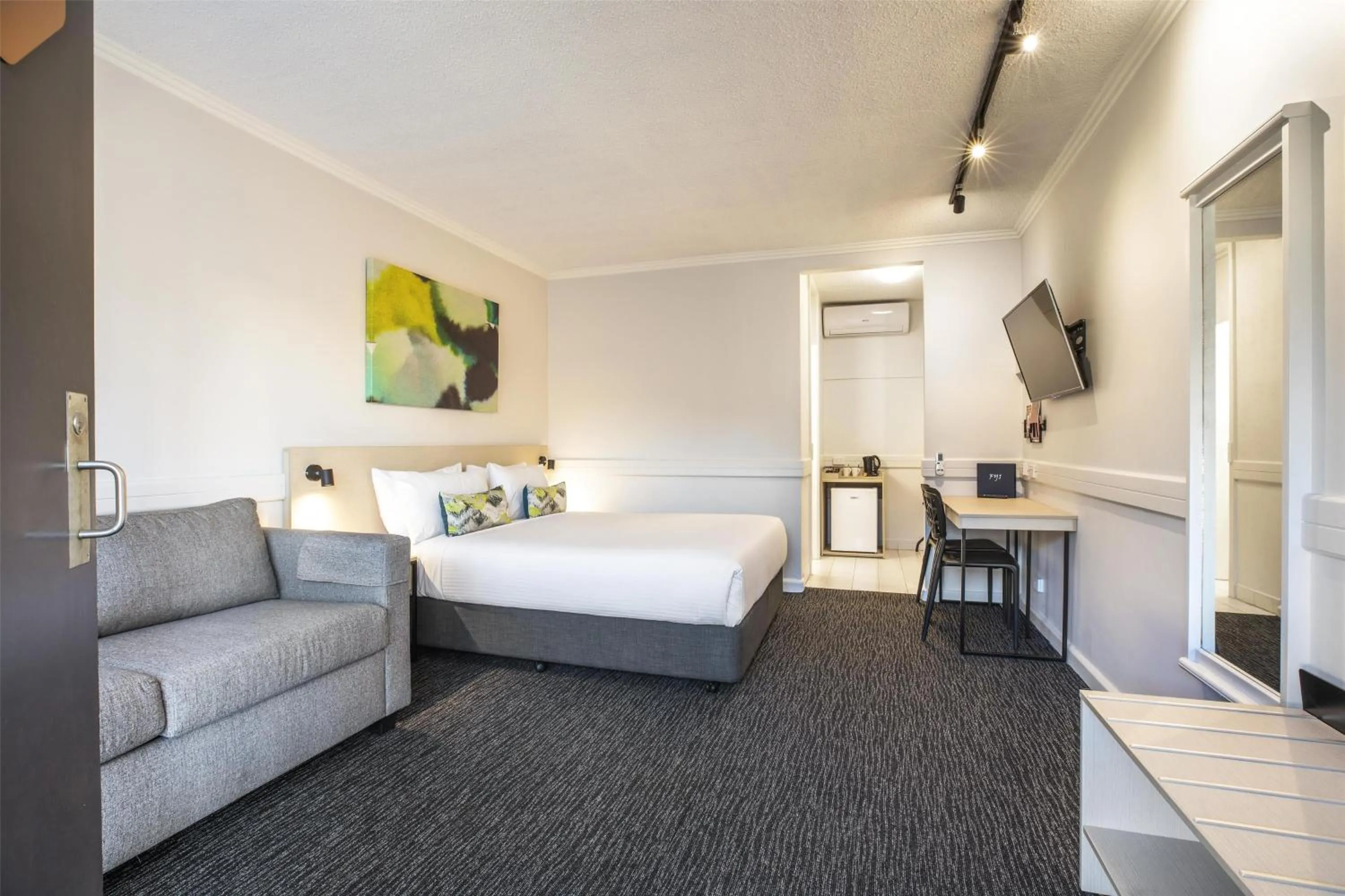 Bedroom, Bed in Nightcap at Matthew Flinders Hotel