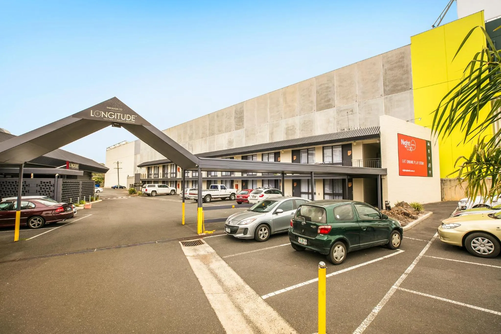 Facade/entrance in Nightcap at Matthew Flinders Hotel