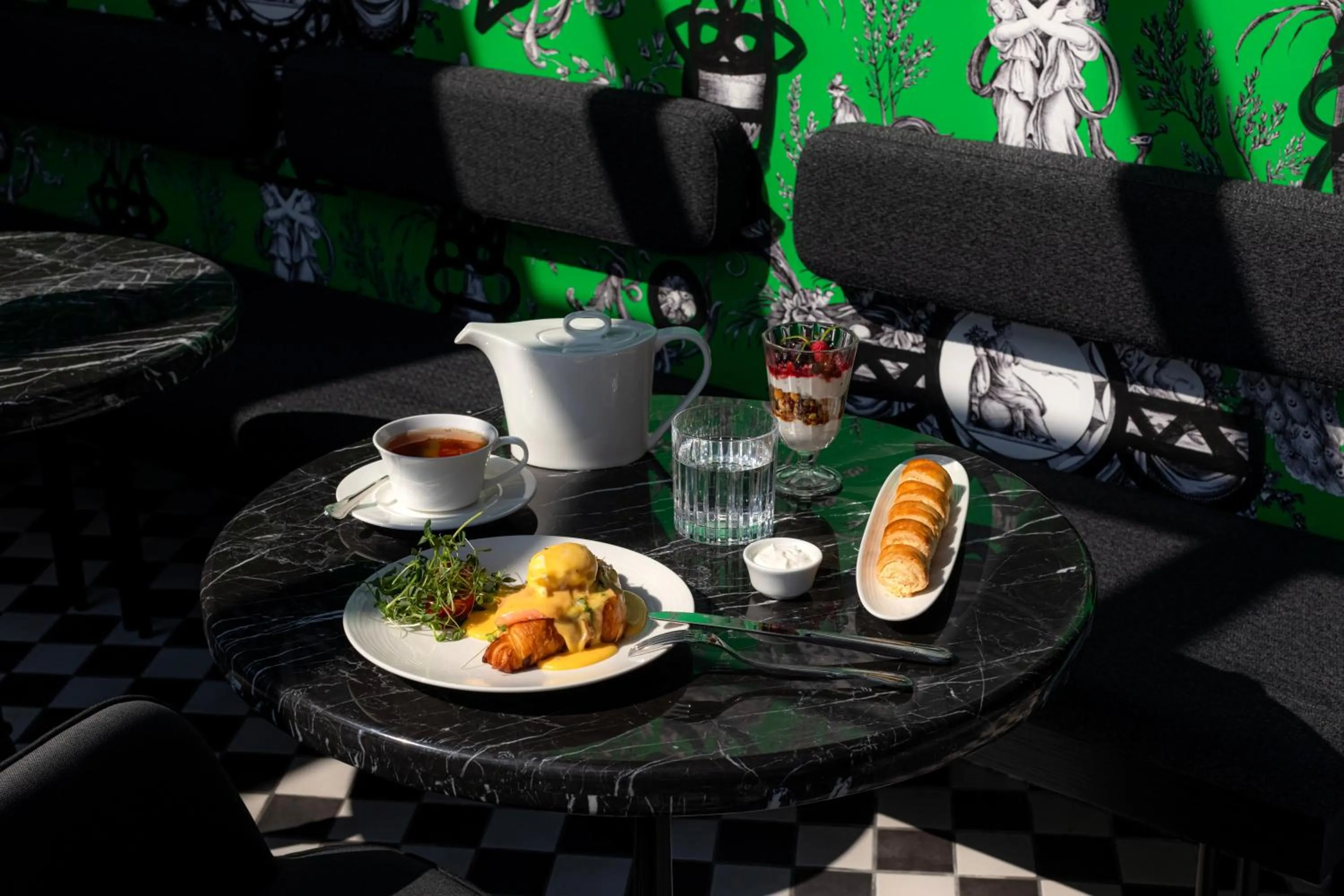 Food and drinks in Puris Moedani Boutique Hotel