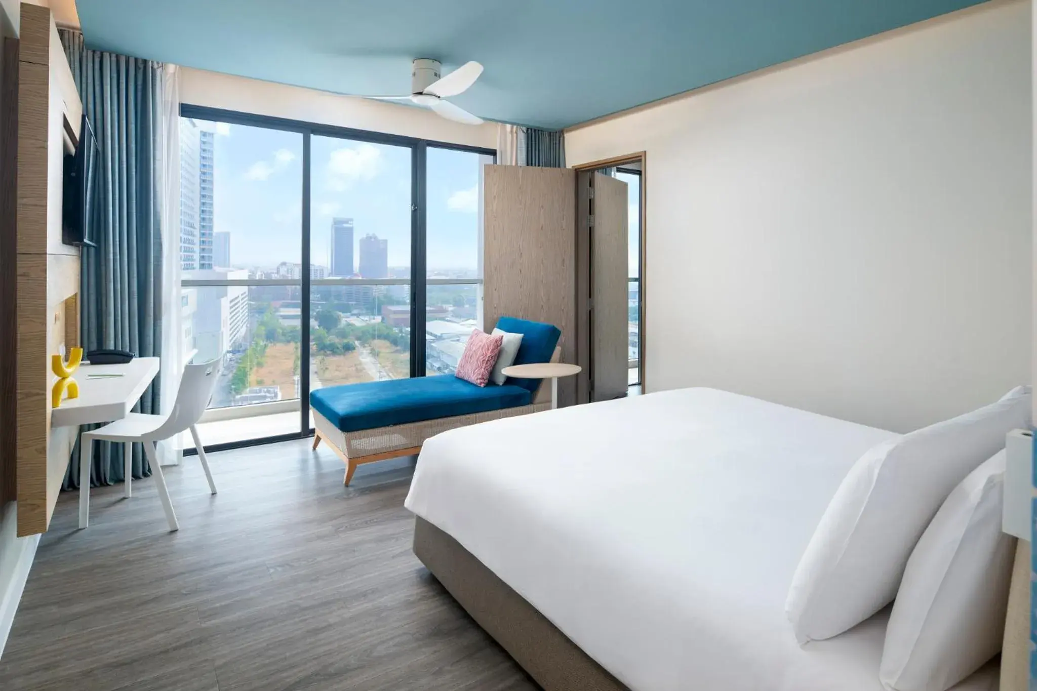 Superior Two-Bedroom Connecting Room in OZO North Pattaya Superior Two-Bedroom Connecting Room in OZO North Pattaya