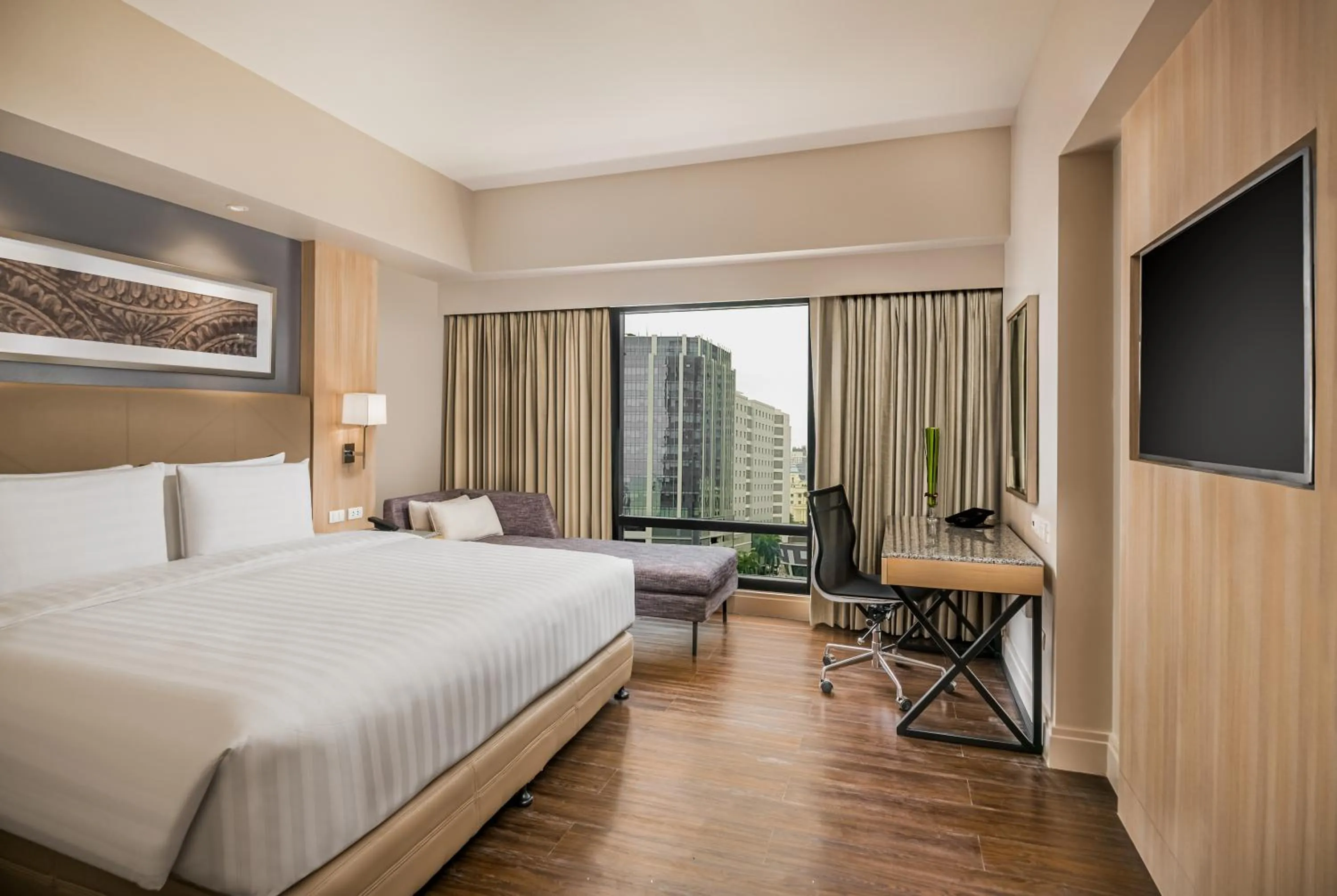 Bed in Seda Central Bloc Cebu