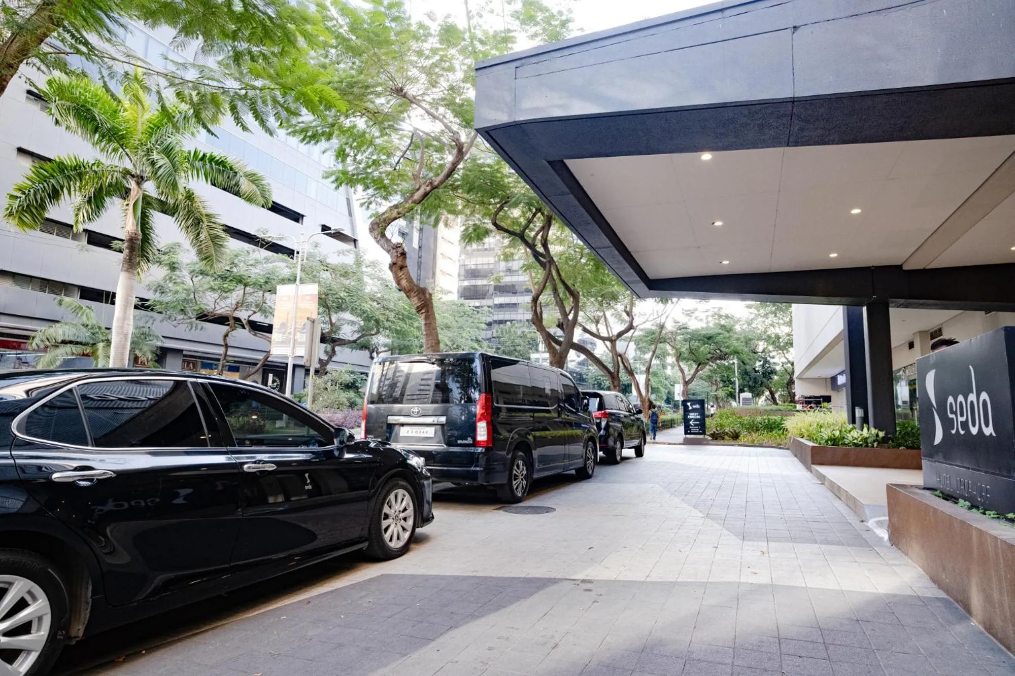 Facade/entrance in Seda Central Bloc Cebu