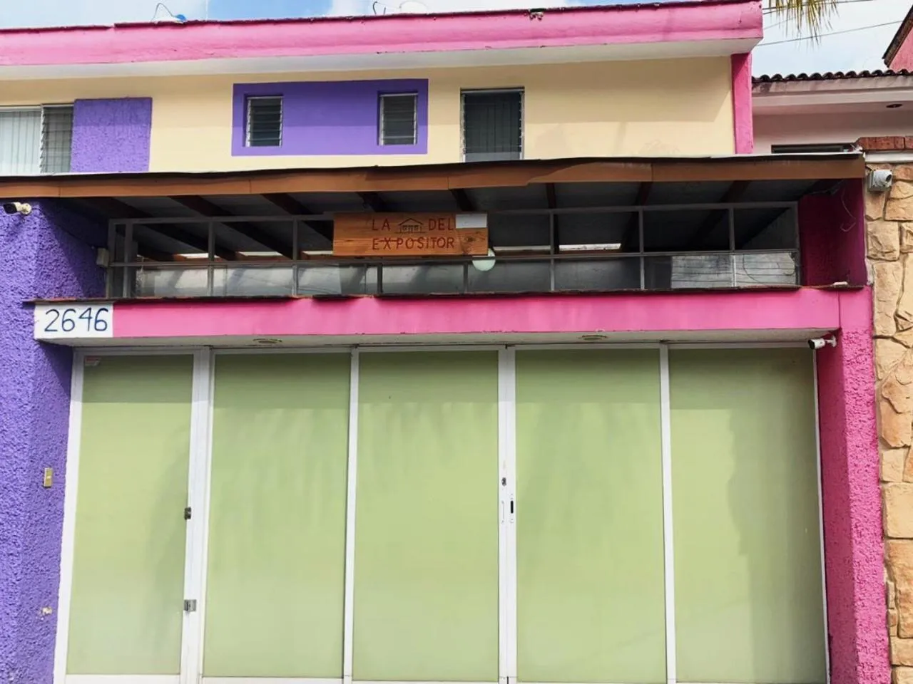 Property building in La Casa del Expositor