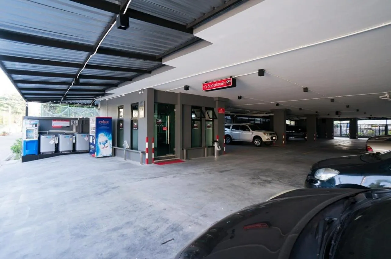 Property building in DB PLUS 6