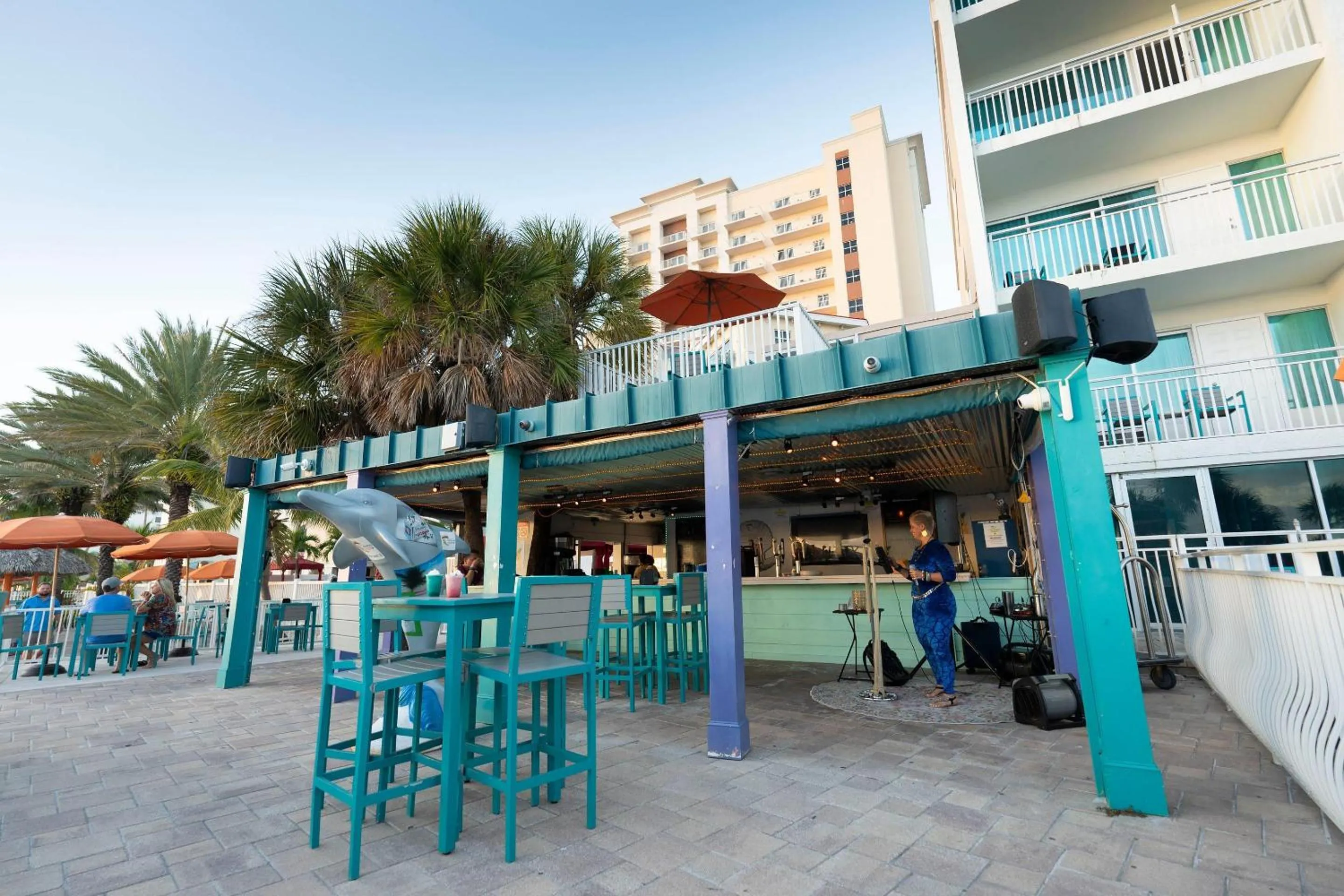 Restaurant/places to eat in Dolphin Sands Clearwater Beach, an Ascend Collection Hotel