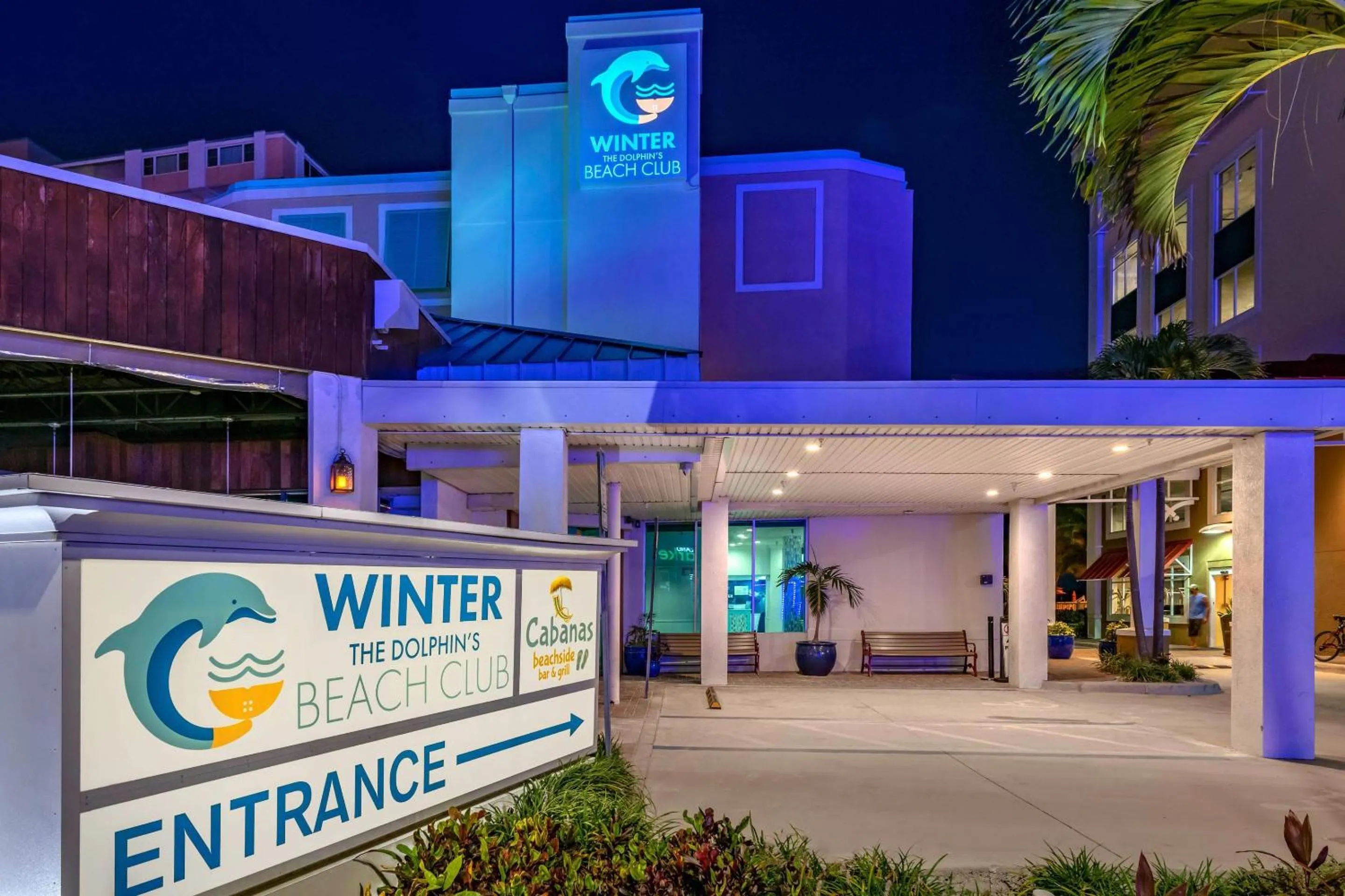 Property building in Dolphin Sands Clearwater Beach, an Ascend Collection Hotel