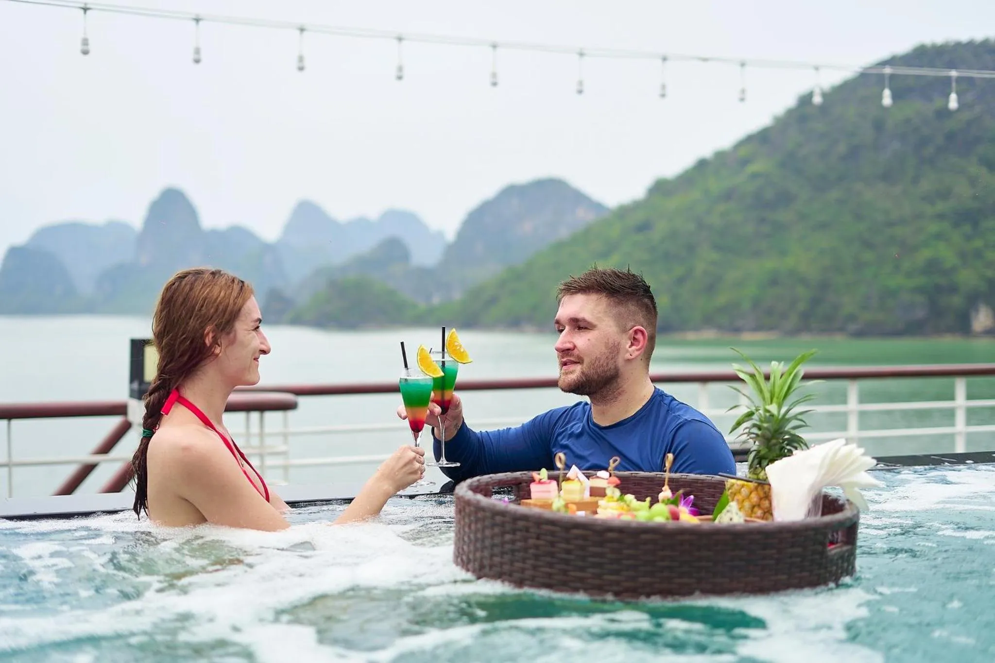 Open Air Bath in Paradise Grand Cruise - Lan Ha Bay