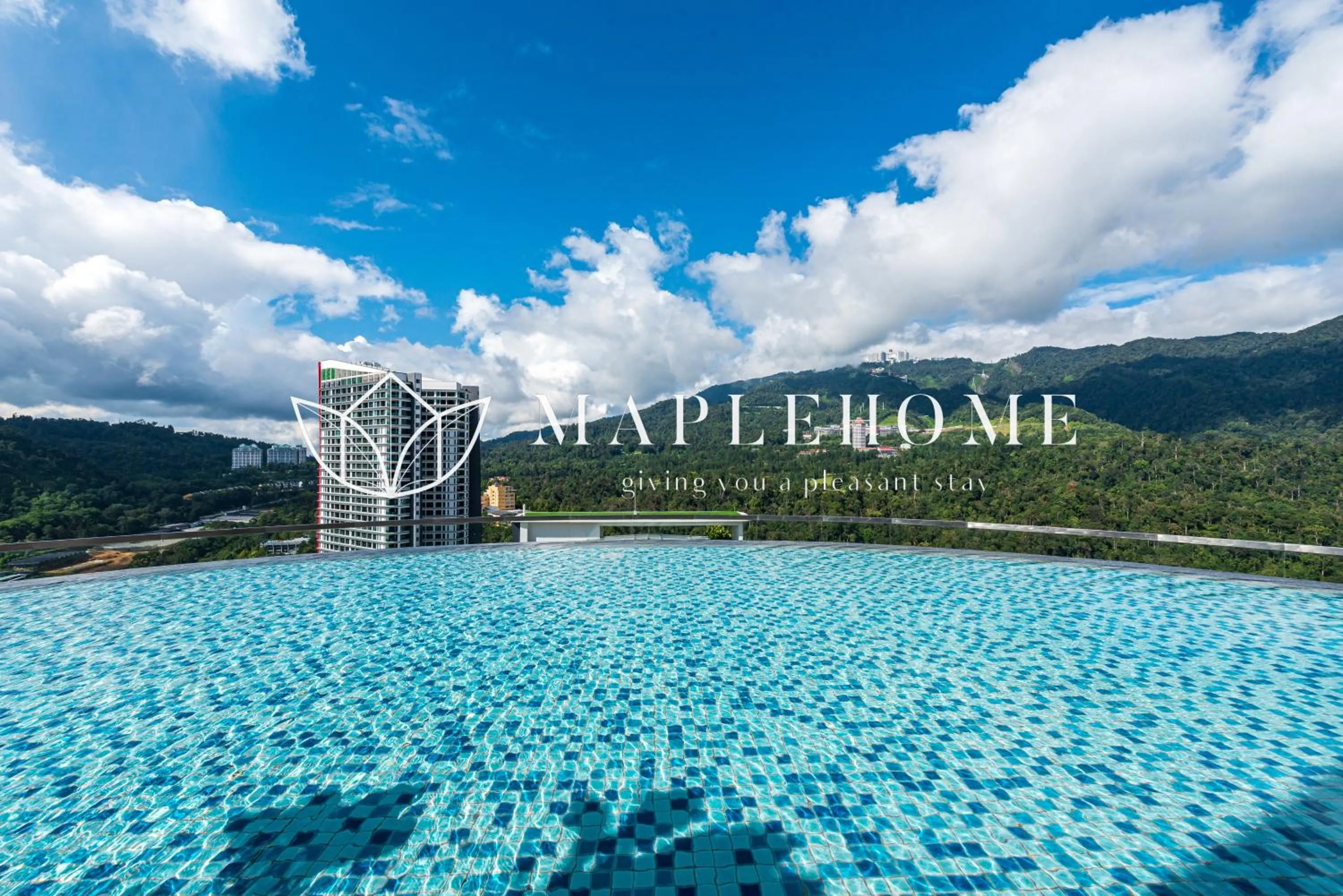Swimming pool in Windmill Premier Suites Genting Highlands