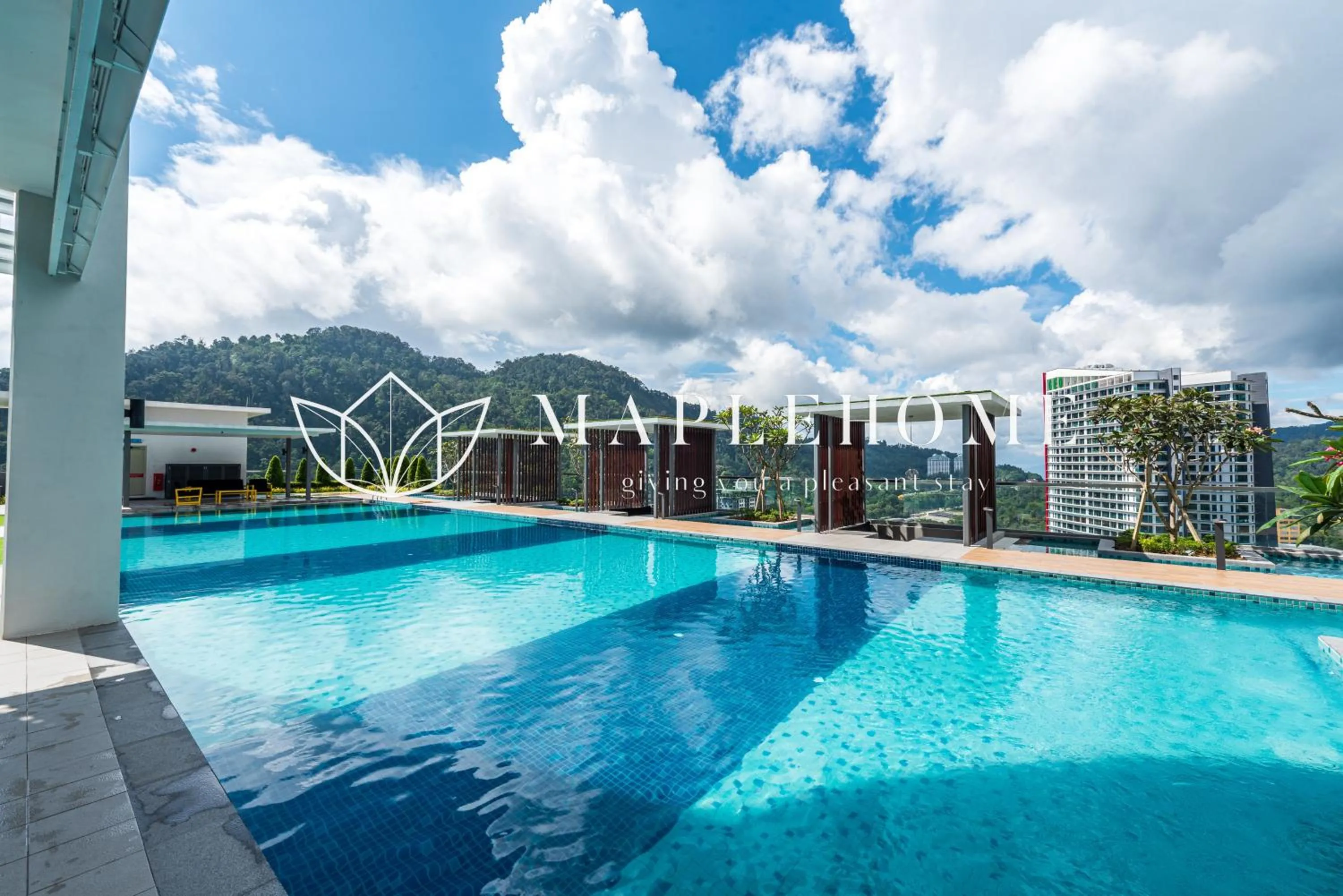 Swimming pool in Windmill Premier Suites Genting Highlands