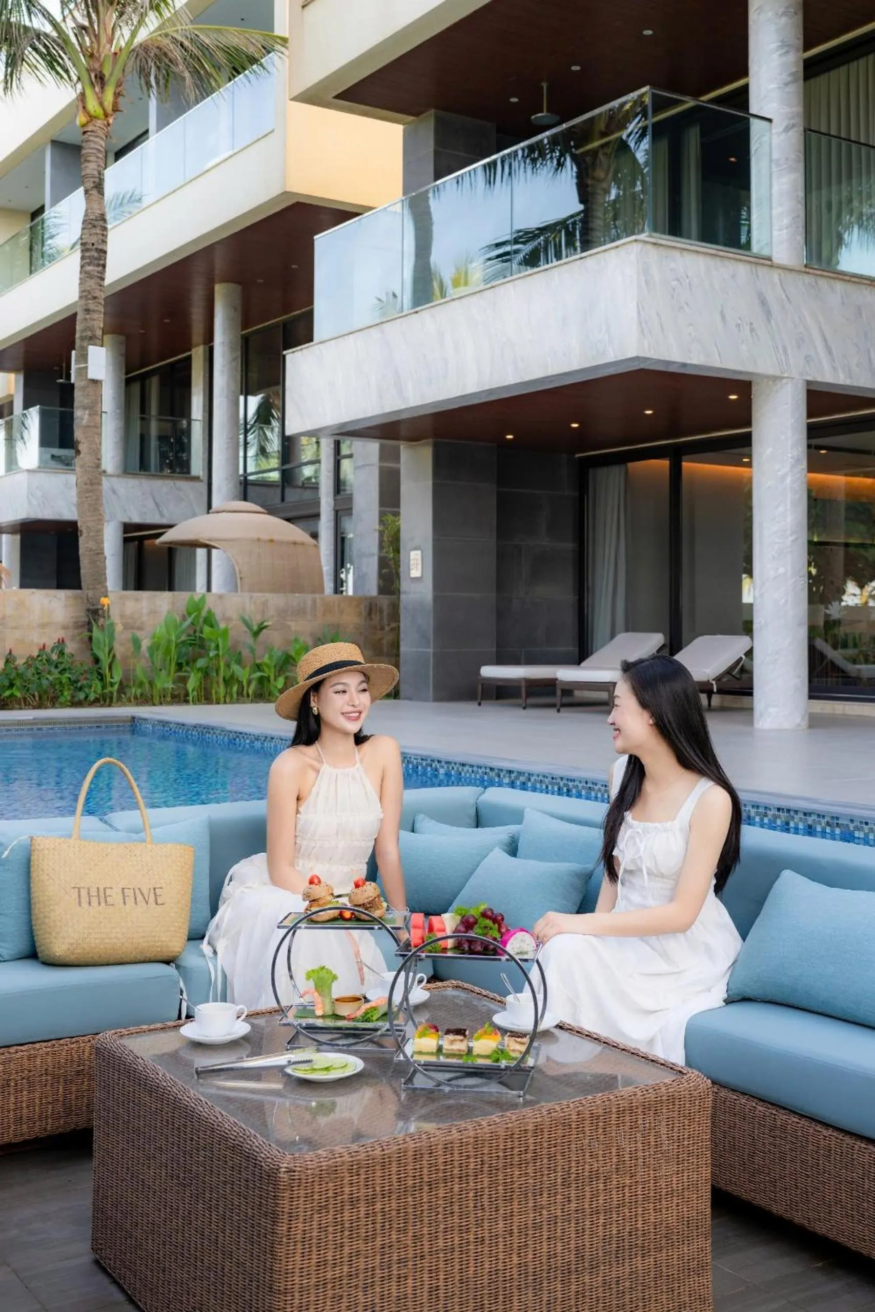 Food and drinks in The Five Villas & Resort Quangnam - Danang