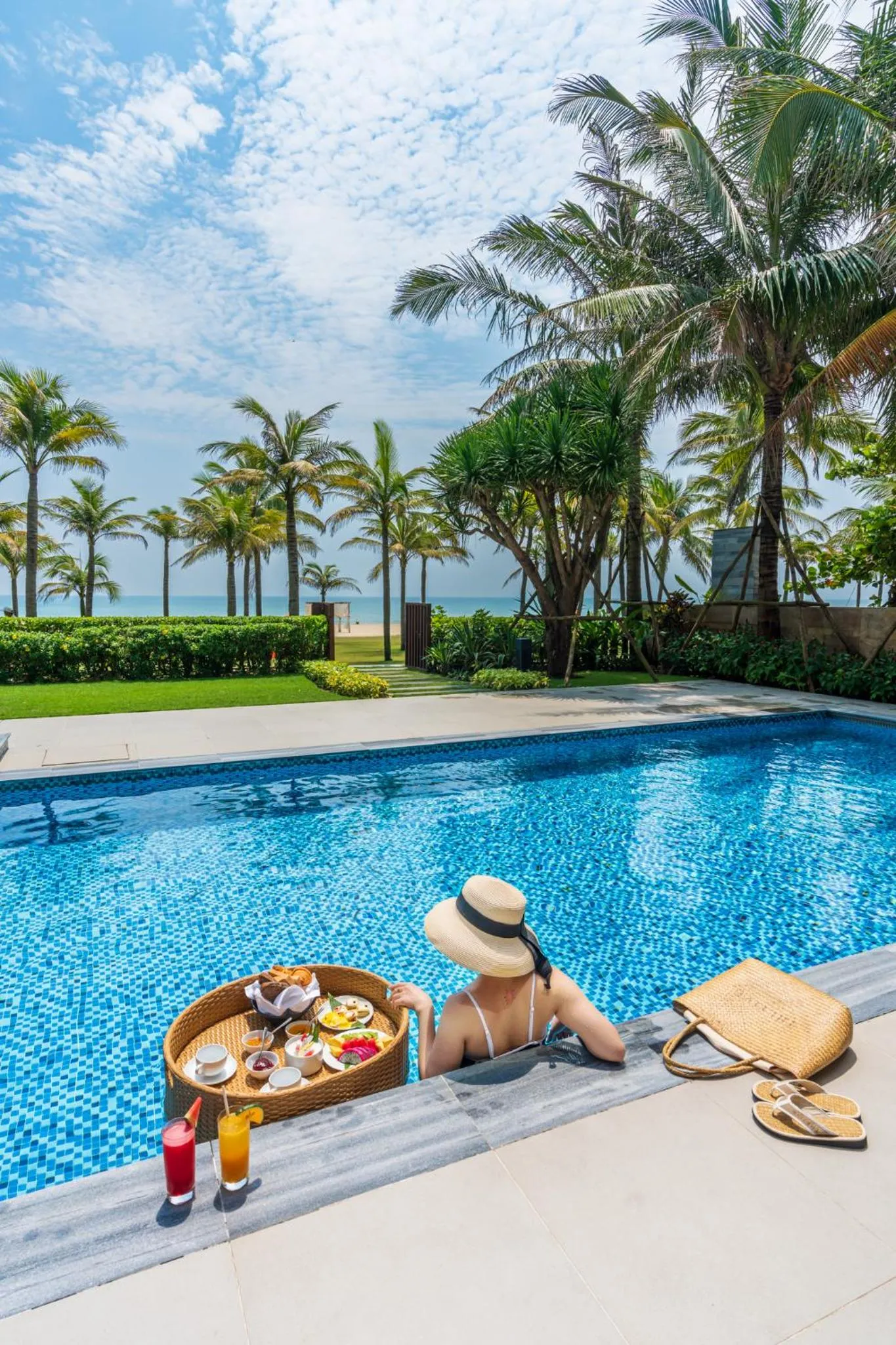 Food and drinks in The Five Villas & Resort Quangnam - Danang