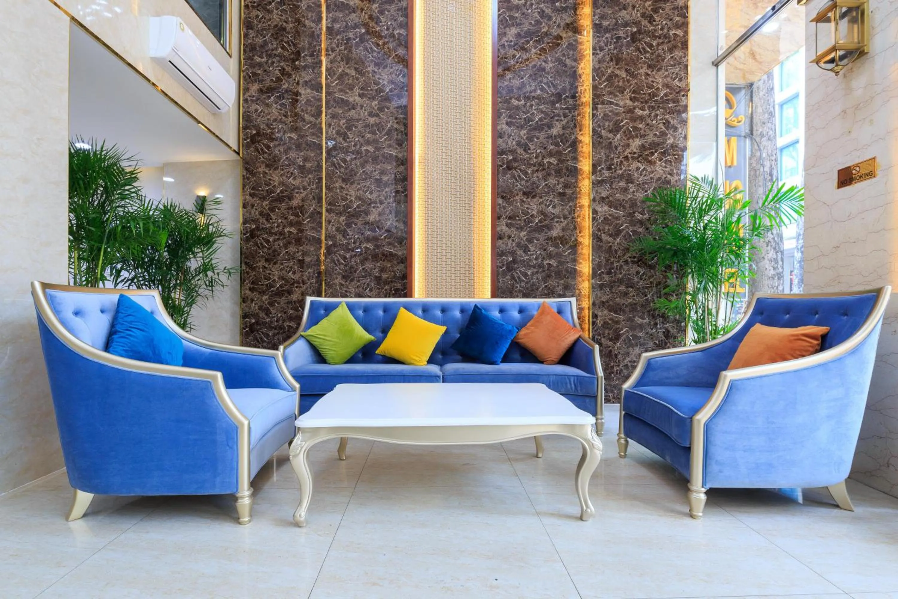 Lobby or reception in Cozrum Lux Hotel