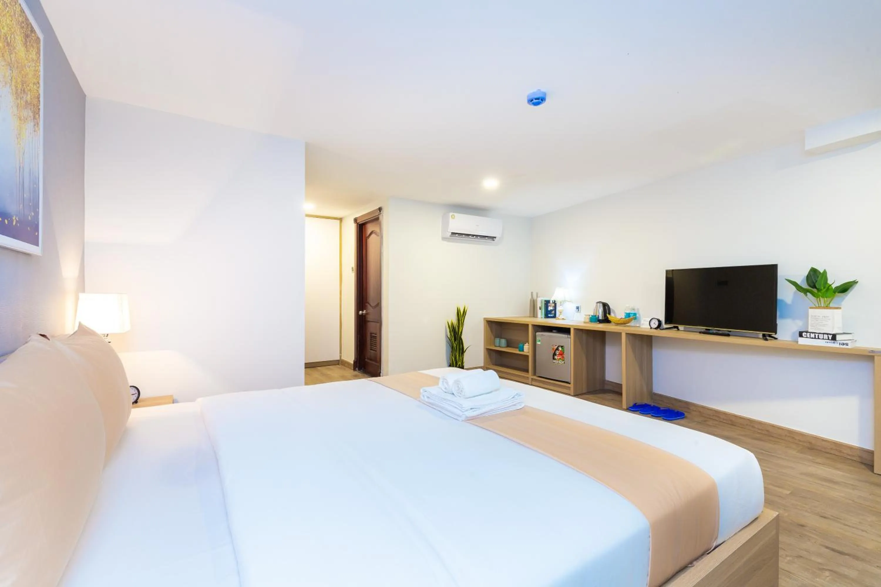 Bed in Cozrum Lux Hotel