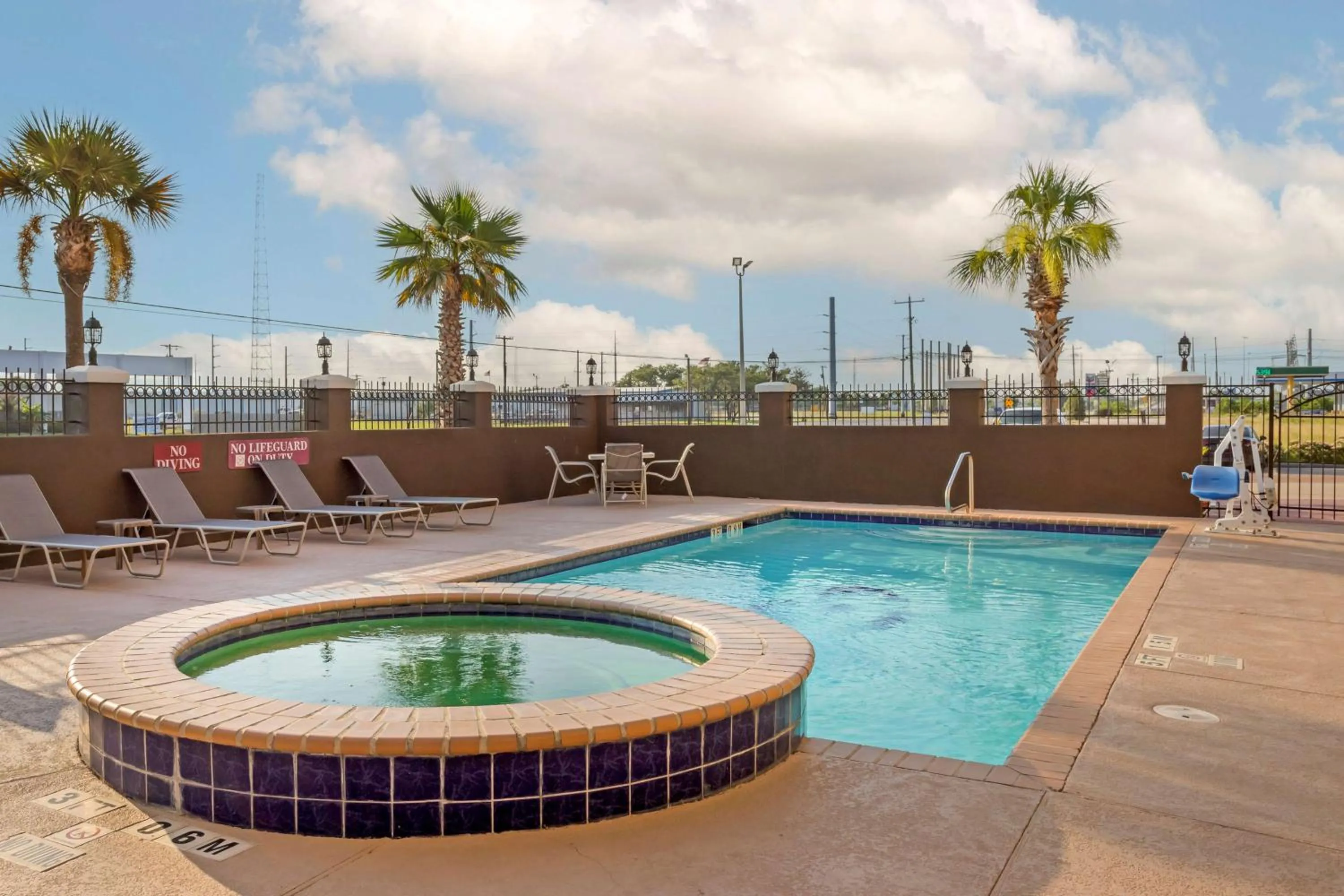 Pool view in Best Western Texas City