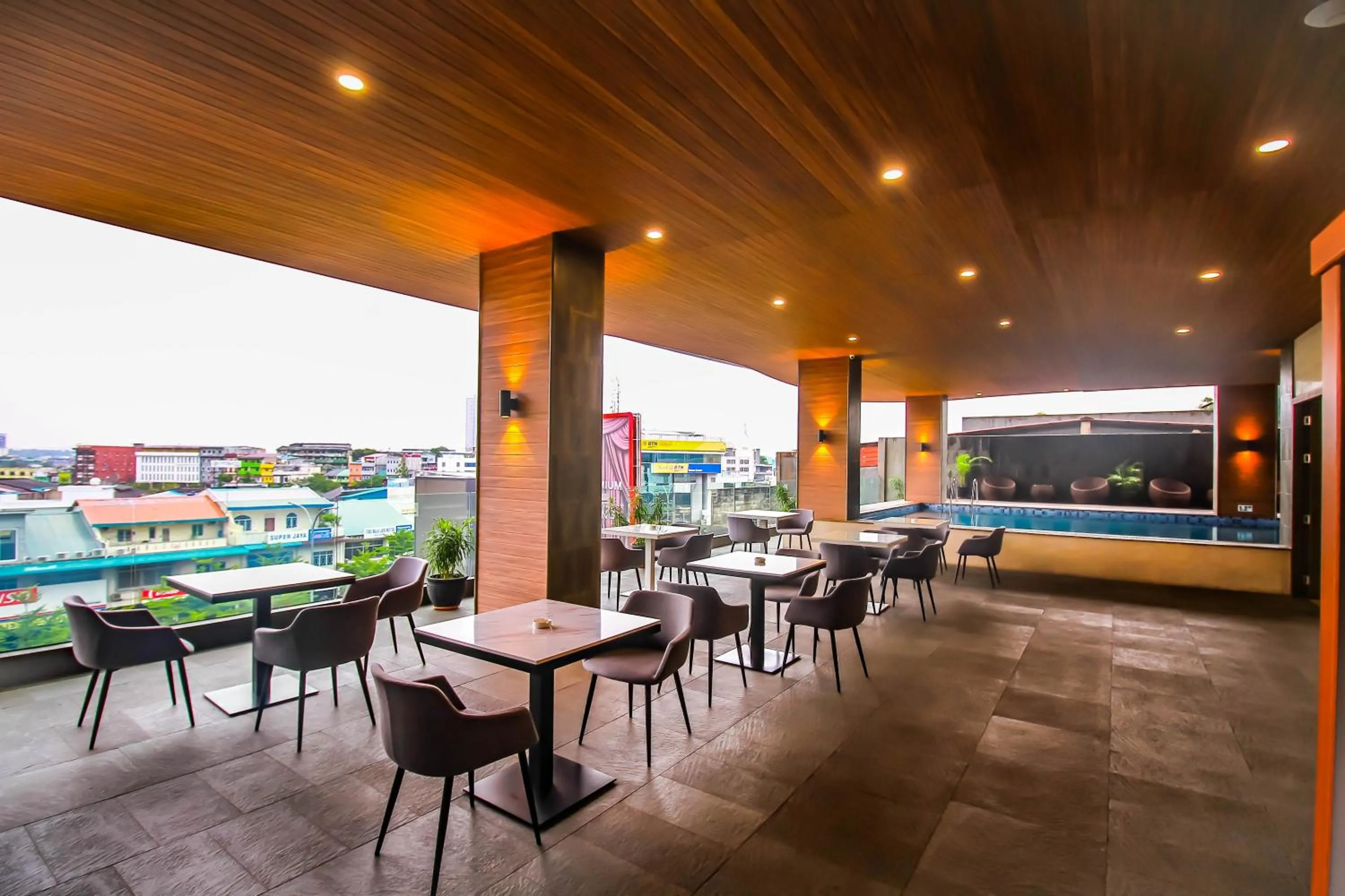 Restaurant/places to eat in Asialink Hotel Batam by Prasanthi