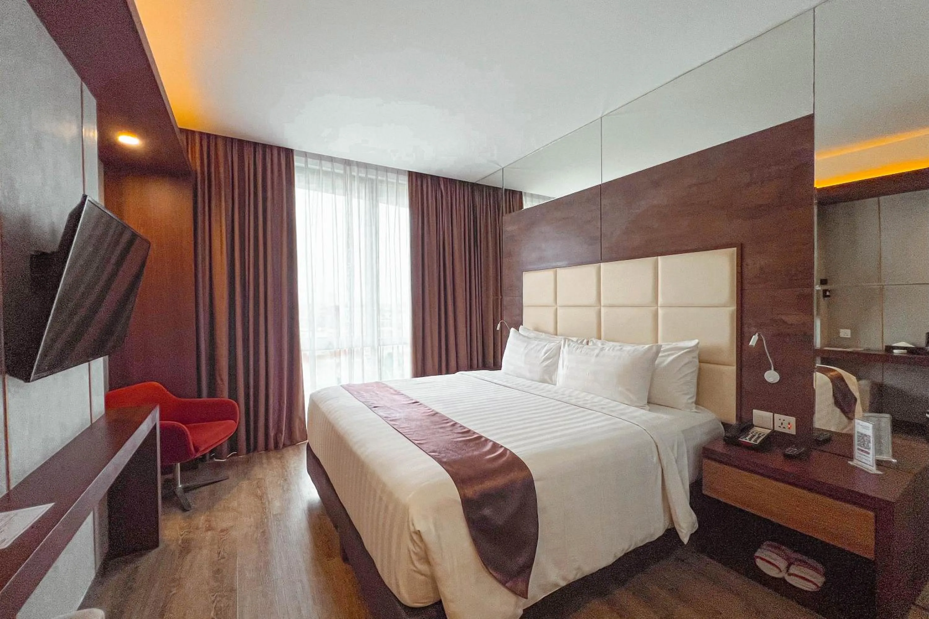Bedroom, Bed in Asialink Hotel Batam by Prasanthi