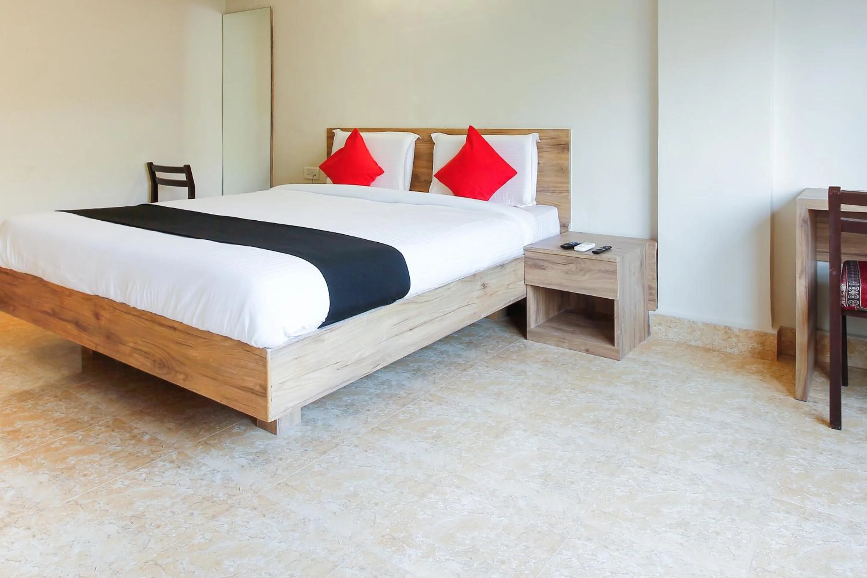 Bedroom, Bed in Capital O Sri Suprabhat Grand Near Kachiguda Railway Station