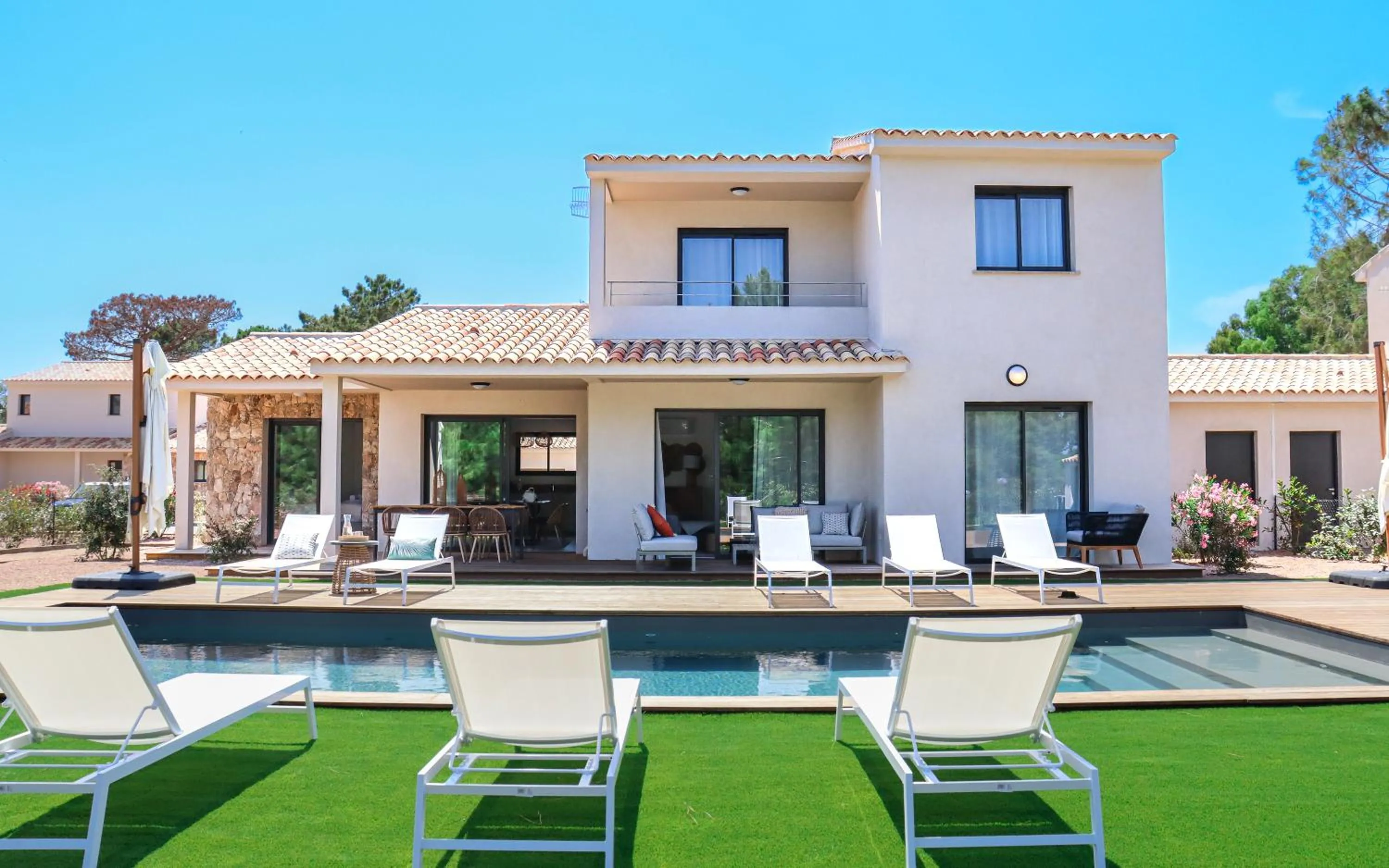 Calarossa Bay Resort