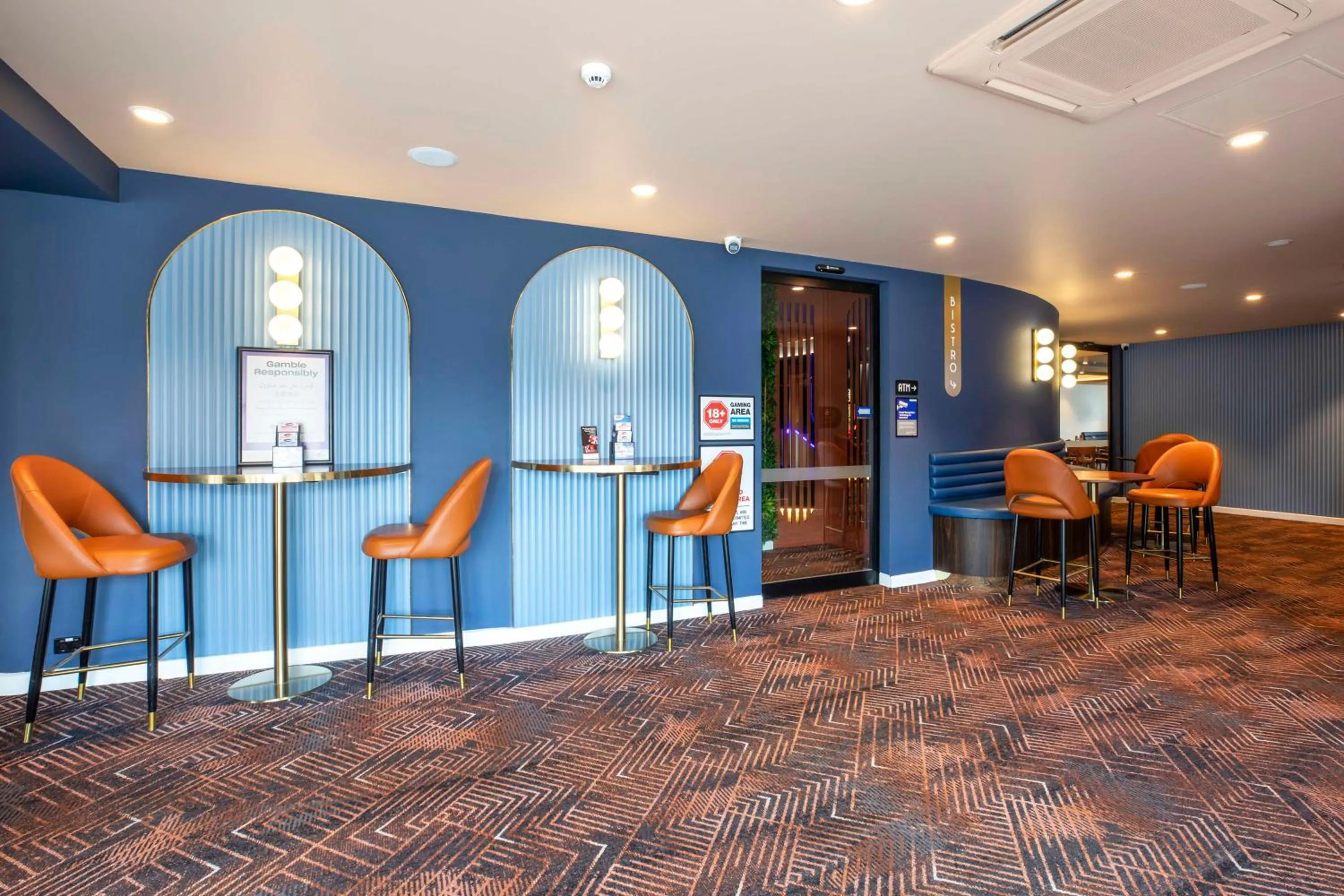 Lounge or bar in Nightcap at Rex Hotel