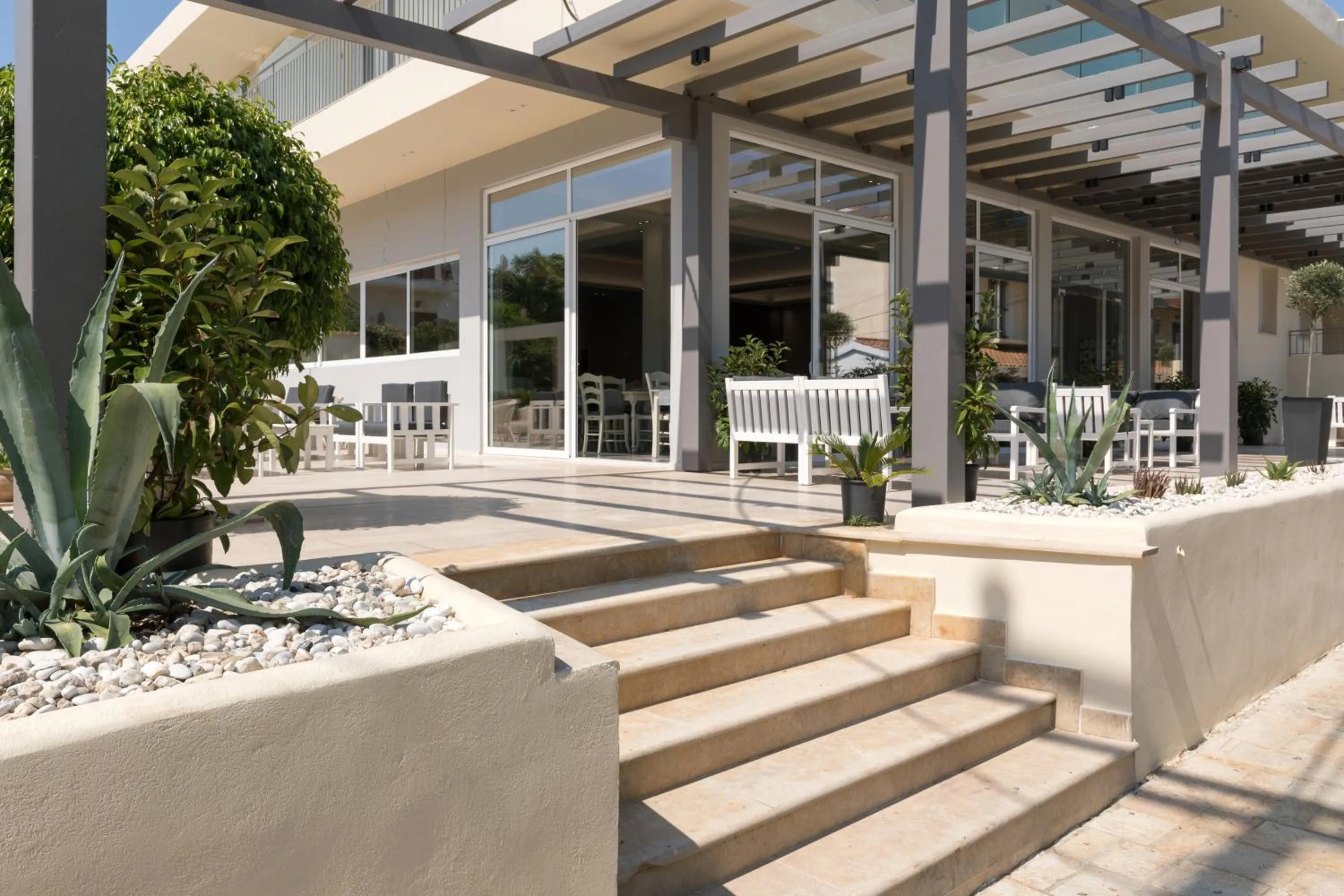 Patio in Melina Oasis Boutique Hotel