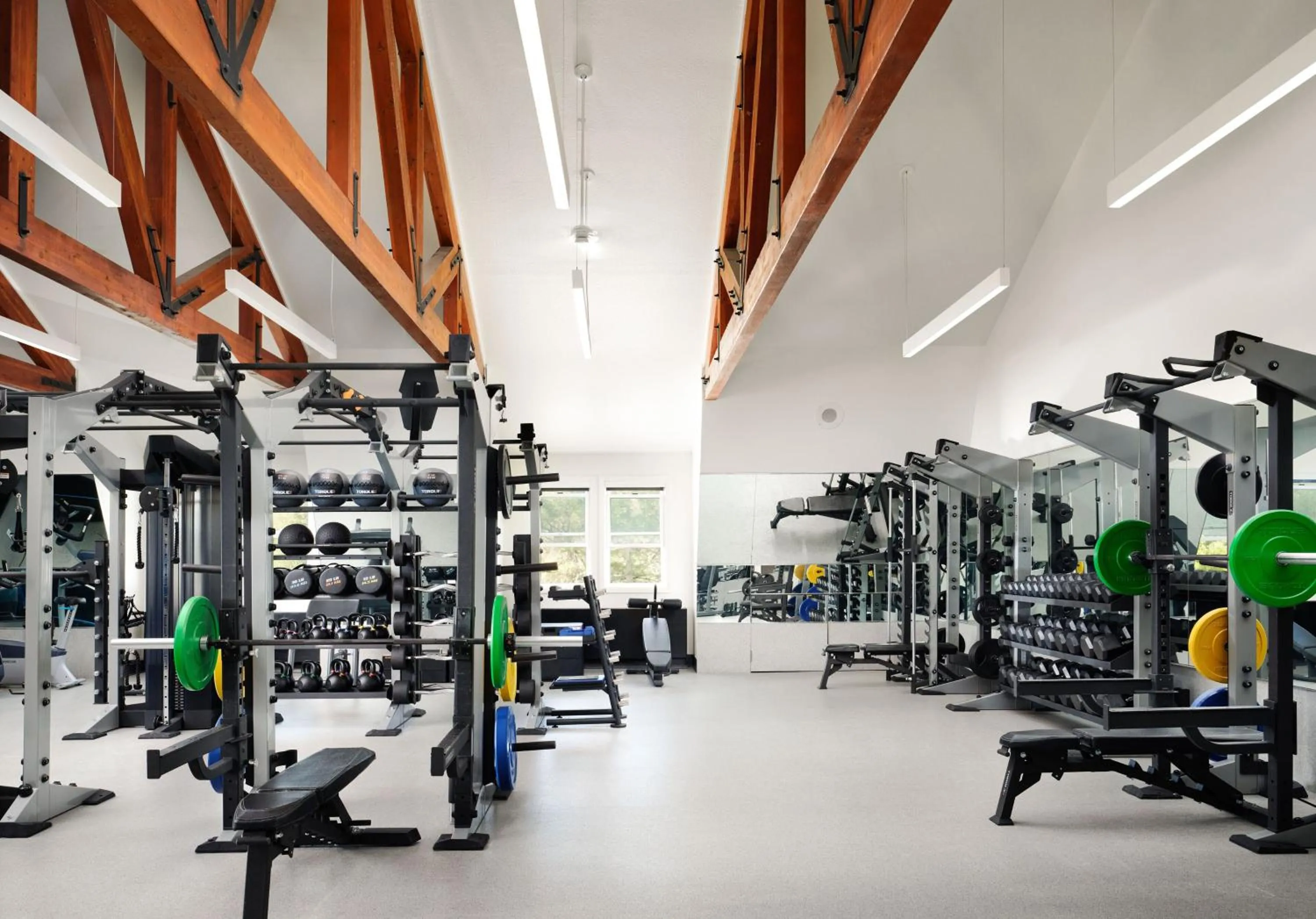 Fitness centre/facilities in Flamingo Resort & Spa Santa Rosa Sonoma, Tapestry by Hilton