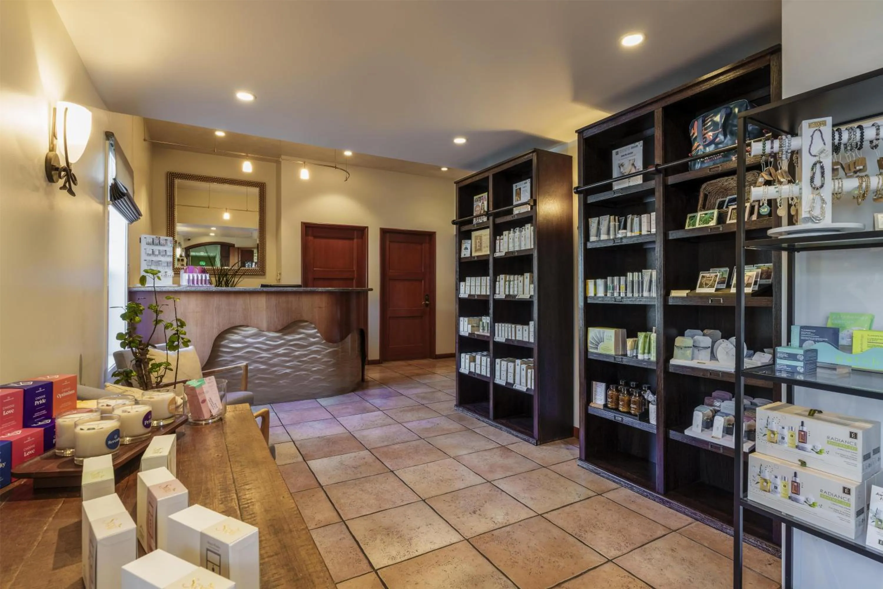 Sports in Flamingo Resort & Spa Santa Rosa Sonoma, Tapestry by Hilton